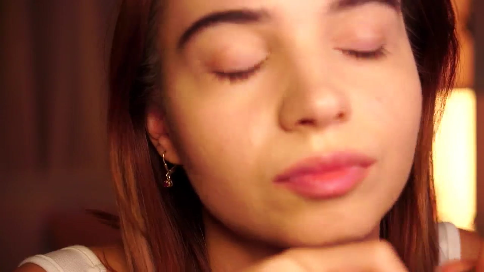 Gallery image thumbnail from Sunny_Honeey's myfreecams stream on, 09/14/2025, 12:33 image 19 of 20