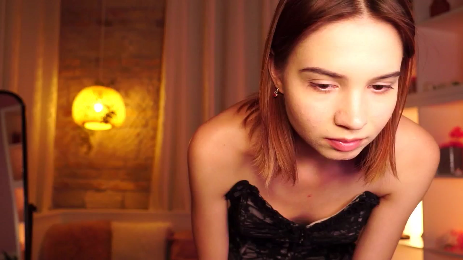Gallery image thumbnail from Sunny_Honeey's myfreecams stream on, 09/16/2025, 15:53 image 12 of 20