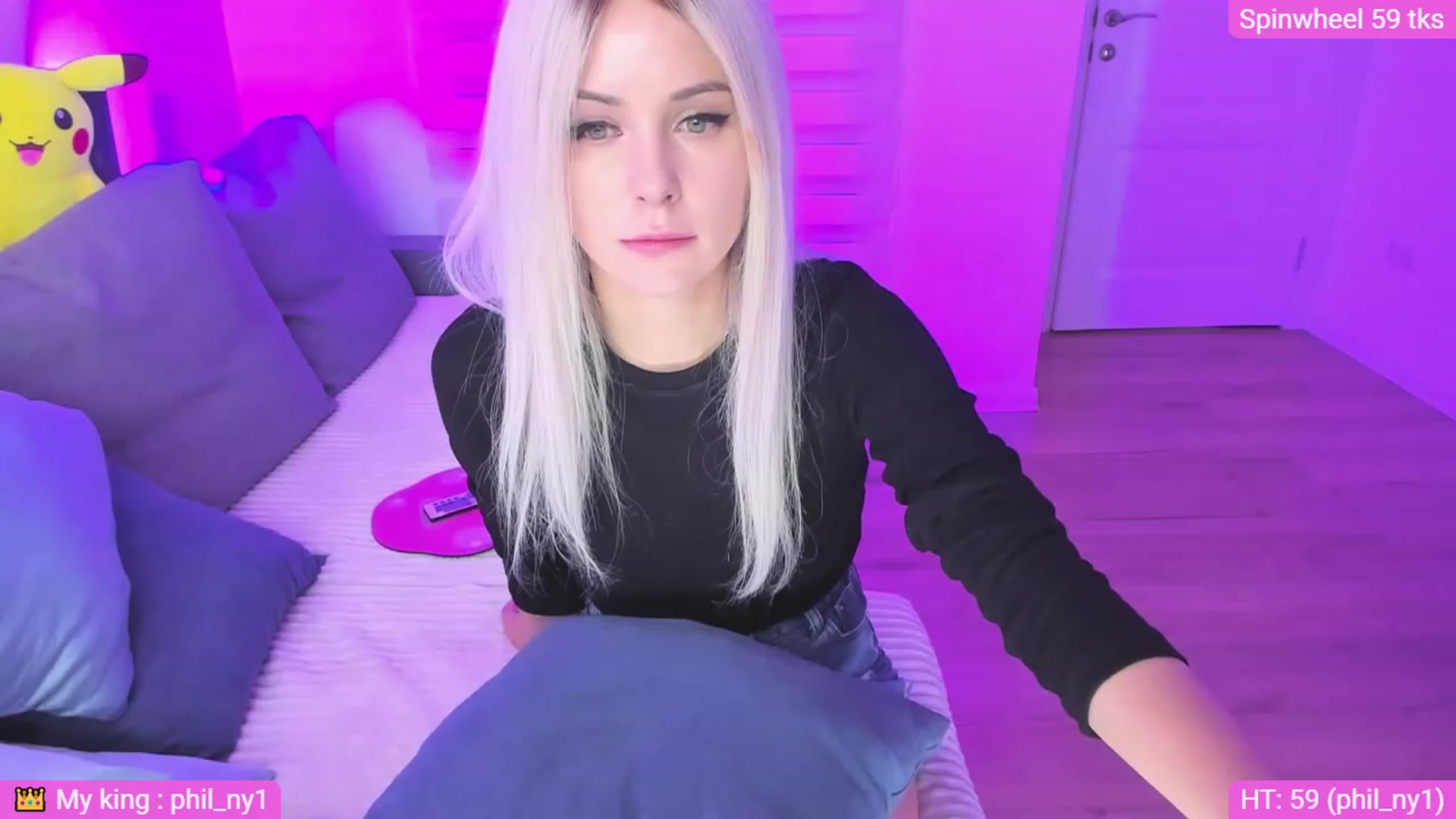 Gallery image thumbnail from Sunny__Sweet's myfreecams stream on, 03/30/2023, 06:50 image 5 of 20