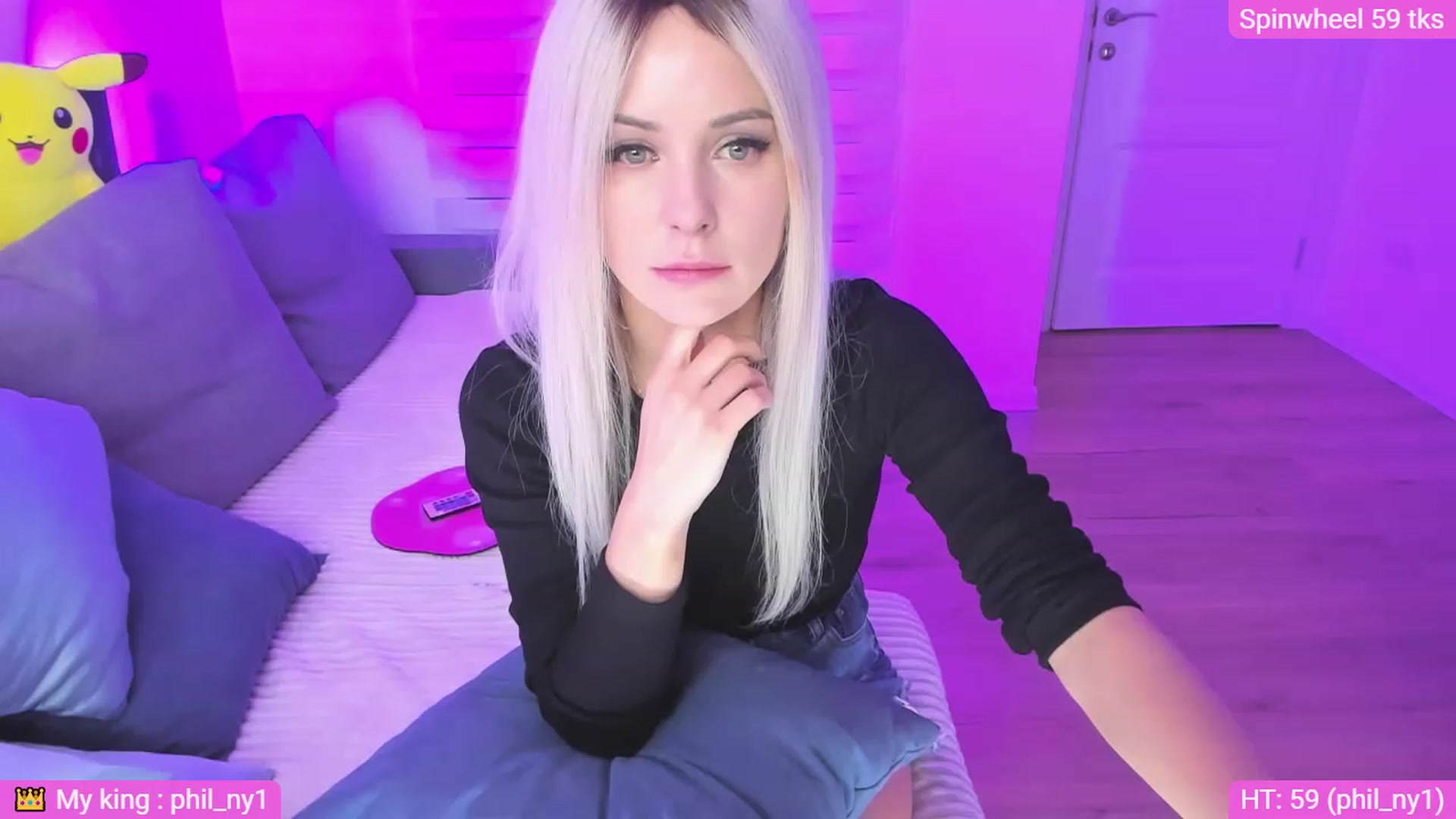 Gallery image thumbnail from Sunny__Sweet's myfreecams stream on, 03/30/2023, 06:50 image 3 of 20