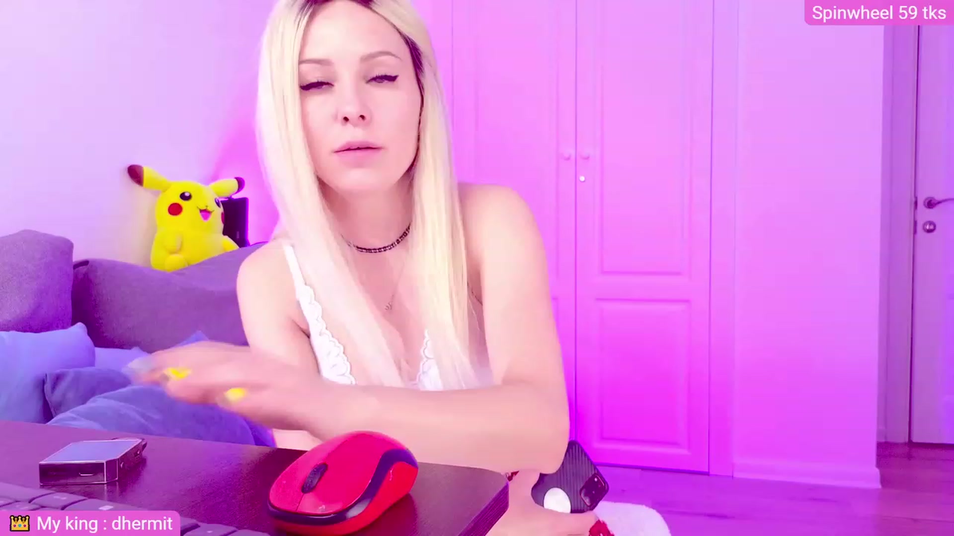 Gallery image thumbnail from Sunny__Sweet's myfreecams stream on, 05/31/2023, 05:03 image 12 of 20