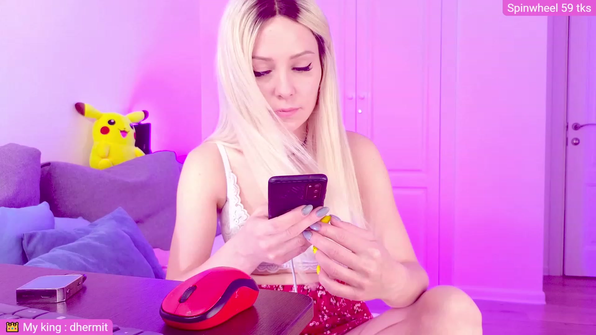Gallery image thumbnail from Sunny__Sweet's myfreecams stream on, 05/31/2023, 05:03 image 9 of 20