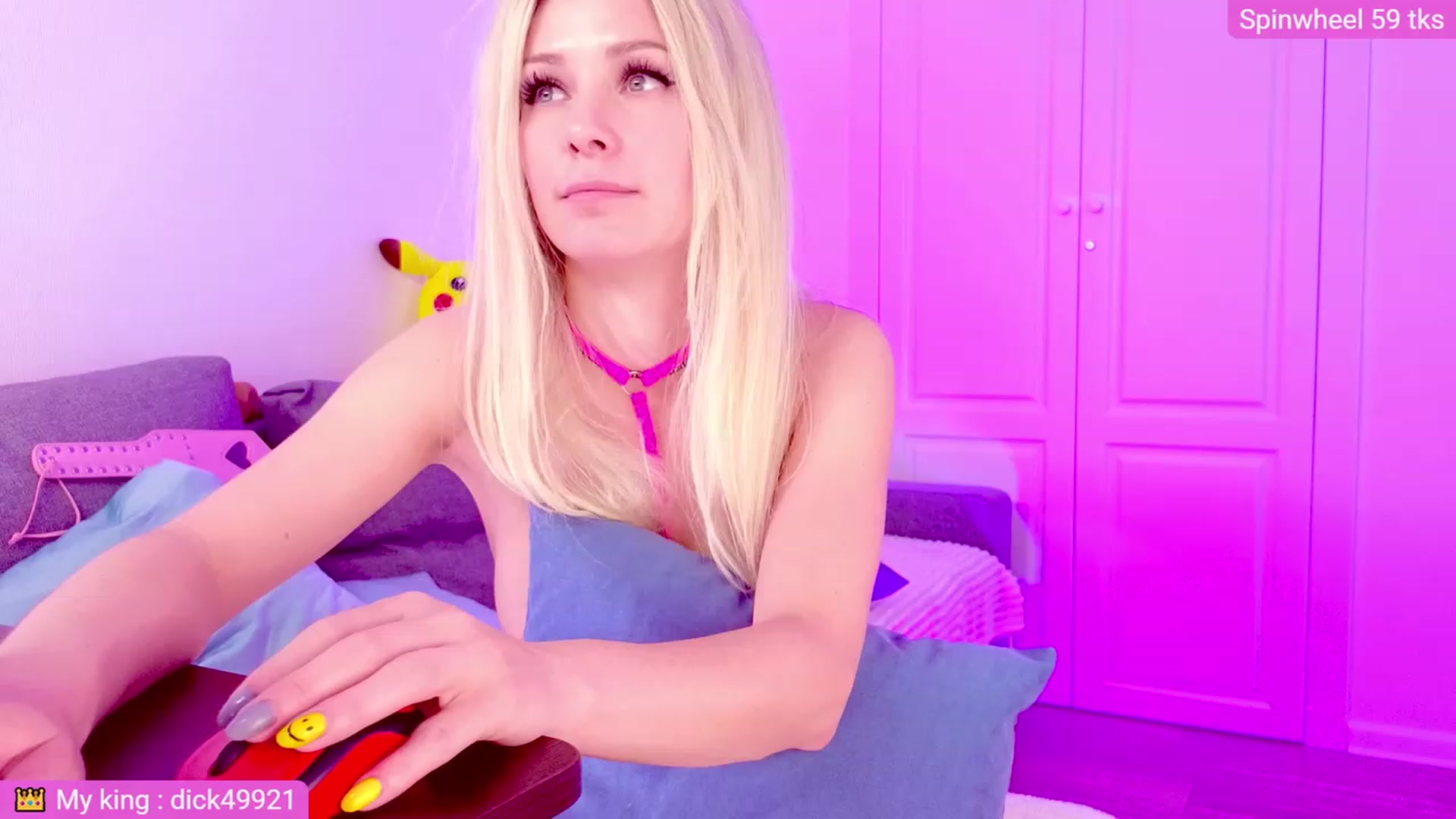Gallery image thumbnail from Sunny__Sweet's myfreecams stream on, 06/01/2023, 06:54 image 13 of 20