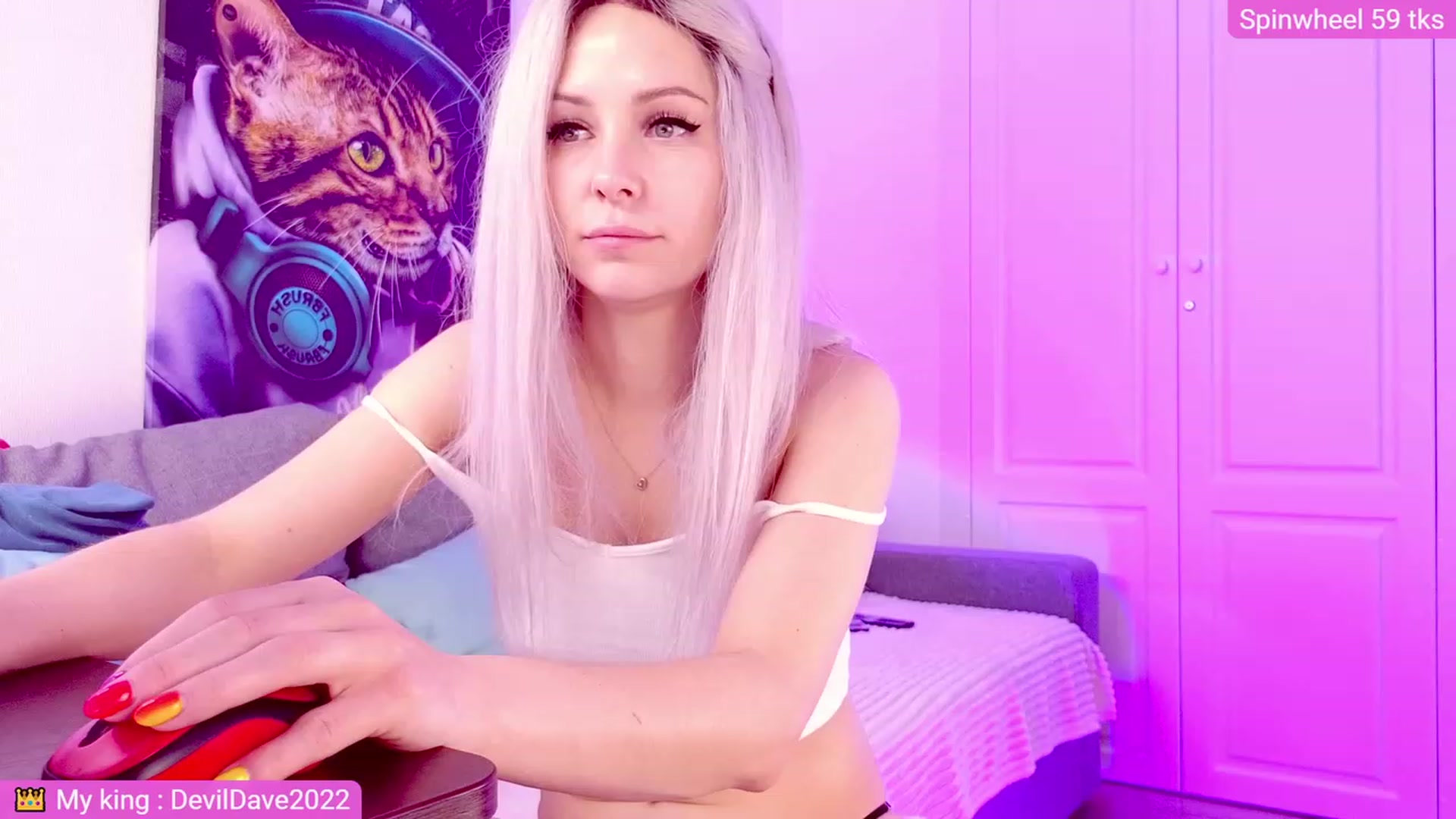 Gallery image thumbnail from Sunny__Sweet's myfreecams stream on, 06/19/2023, 08:25 image 2 of 20