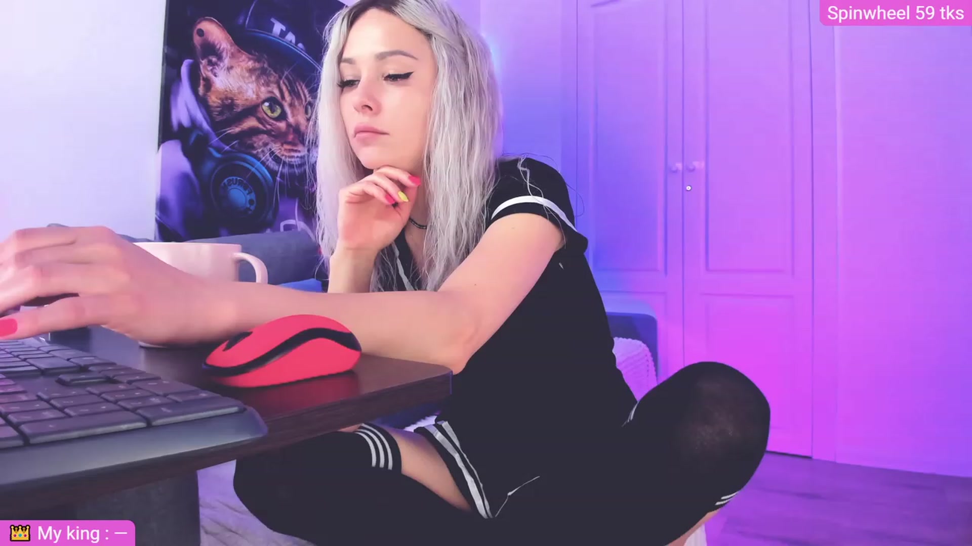 Gallery image thumbnail from Sunny__Sweet's myfreecams stream on, 07/17/2023, 03:46 image 1 of 20
