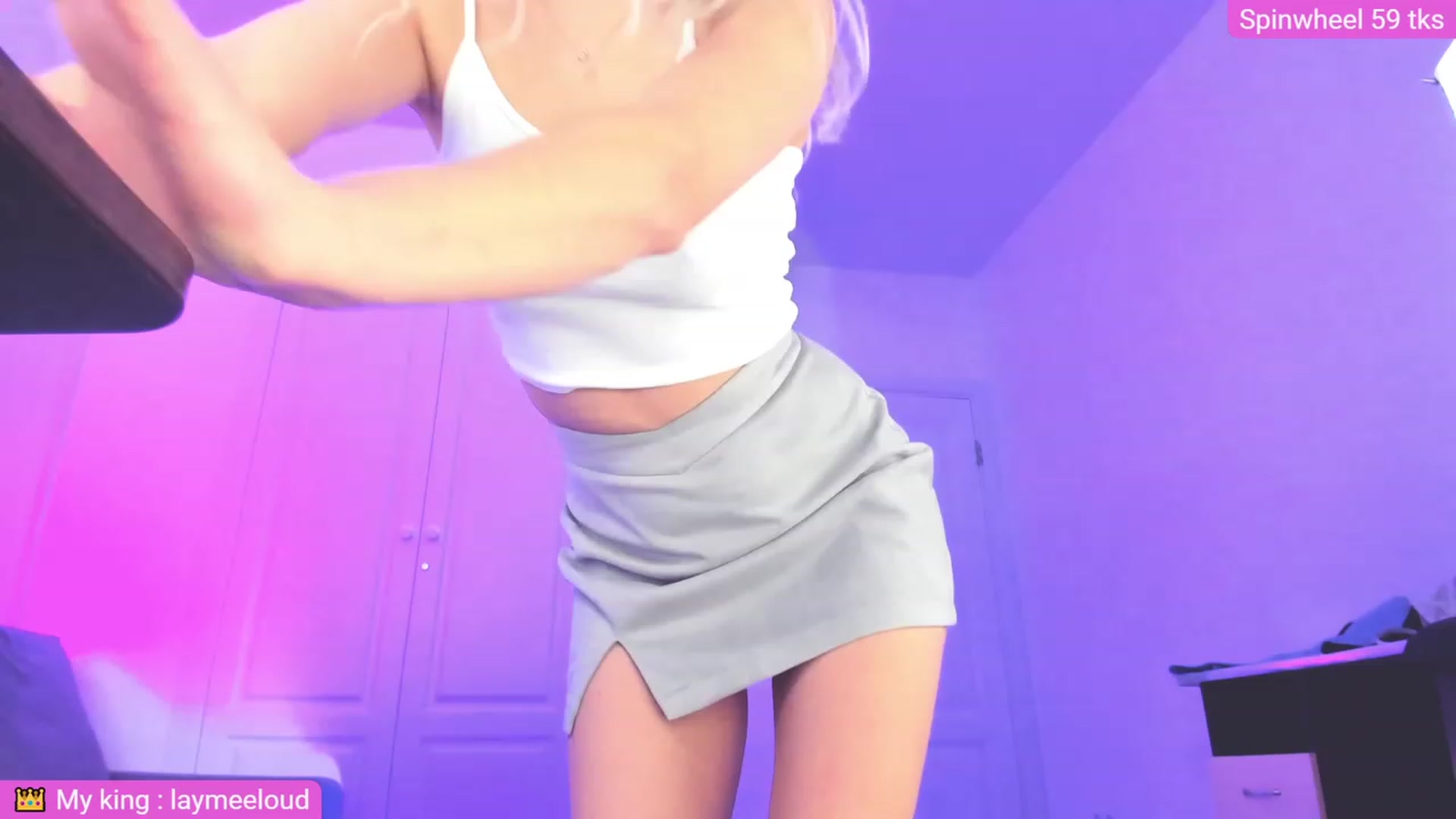 Gallery image thumbnail from Sunny__Sweet's myfreecams stream on, 09/12/2023, 06:12 image 3 of 20