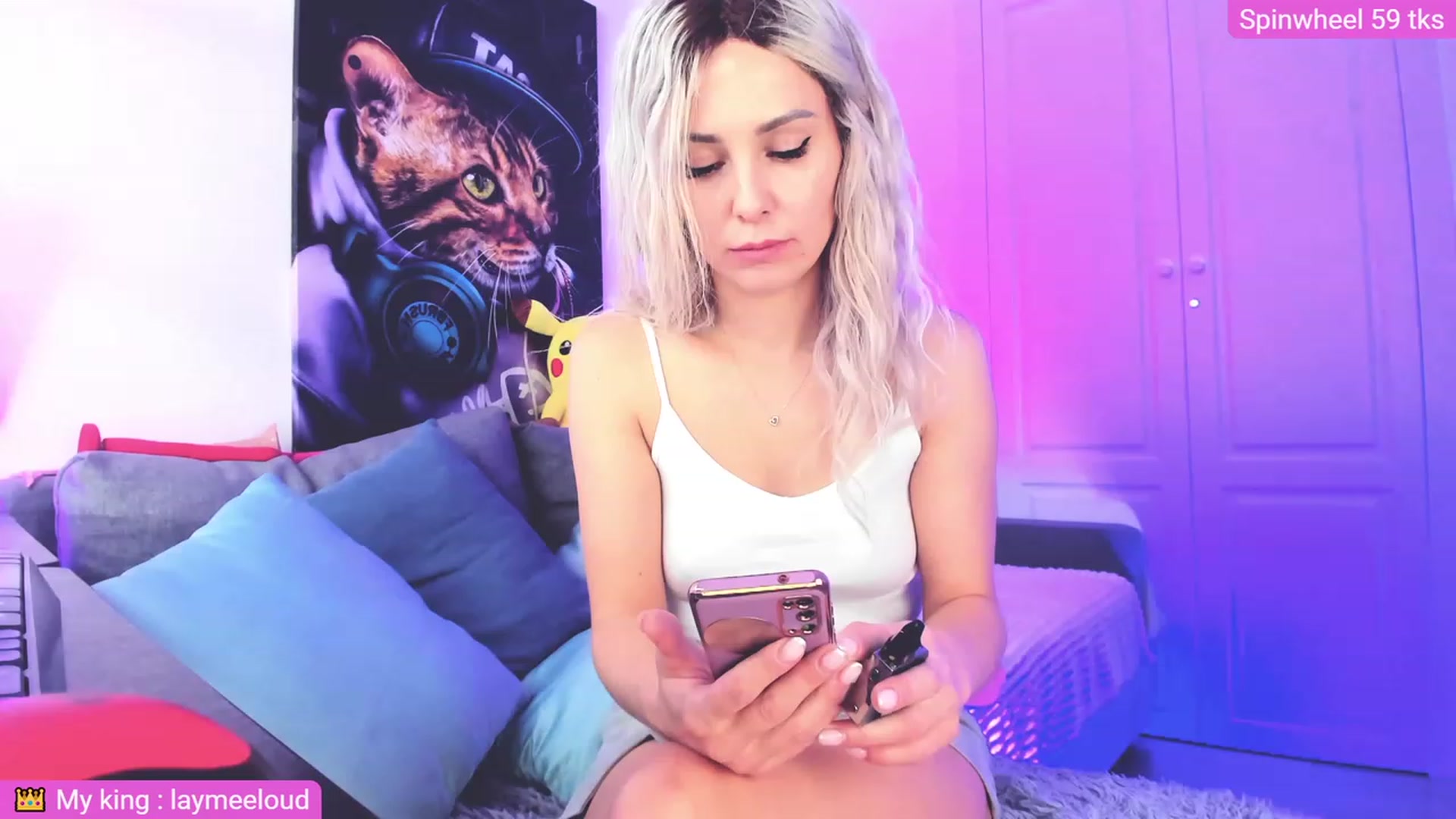 Gallery image thumbnail from Sunny__Sweet's myfreecams stream on, 09/12/2023, 07:48 image 1 of 20
