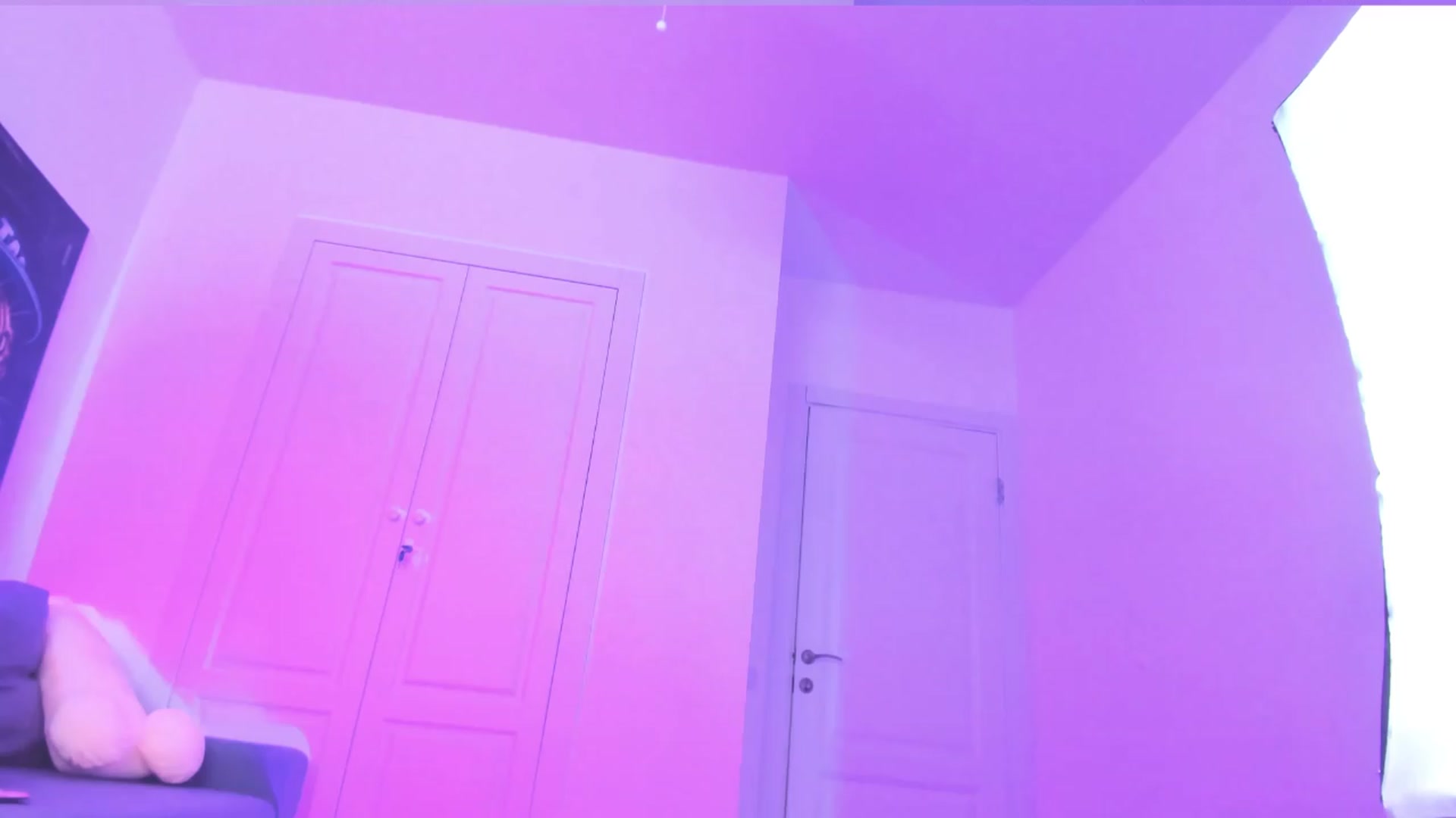 Gallery image thumbnail from Sunny__Sweet's myfreecams stream on, 04/11/2024, 05:20 image 4 of 20