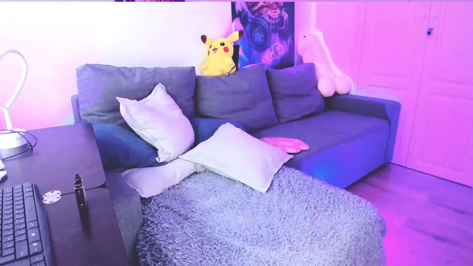 Gallery image thumbnail from Sunny__Sweet's myfreecams stream on, 05/24/2024, 06:08 image 4 of 20