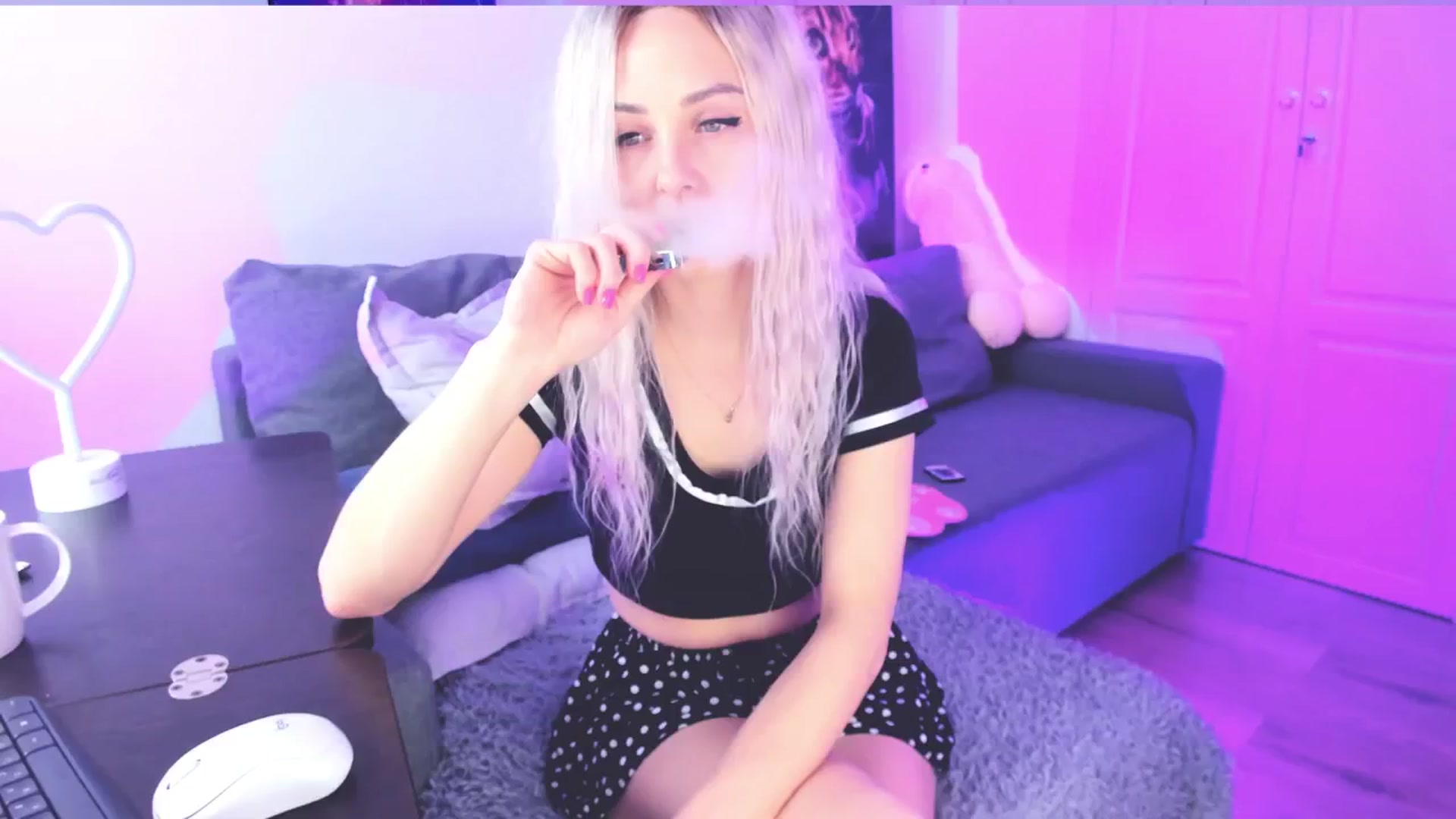 Gallery image thumbnail from Sunny__Sweet's myfreecams stream on, 05/27/2024, 03:48 image 12 of 20