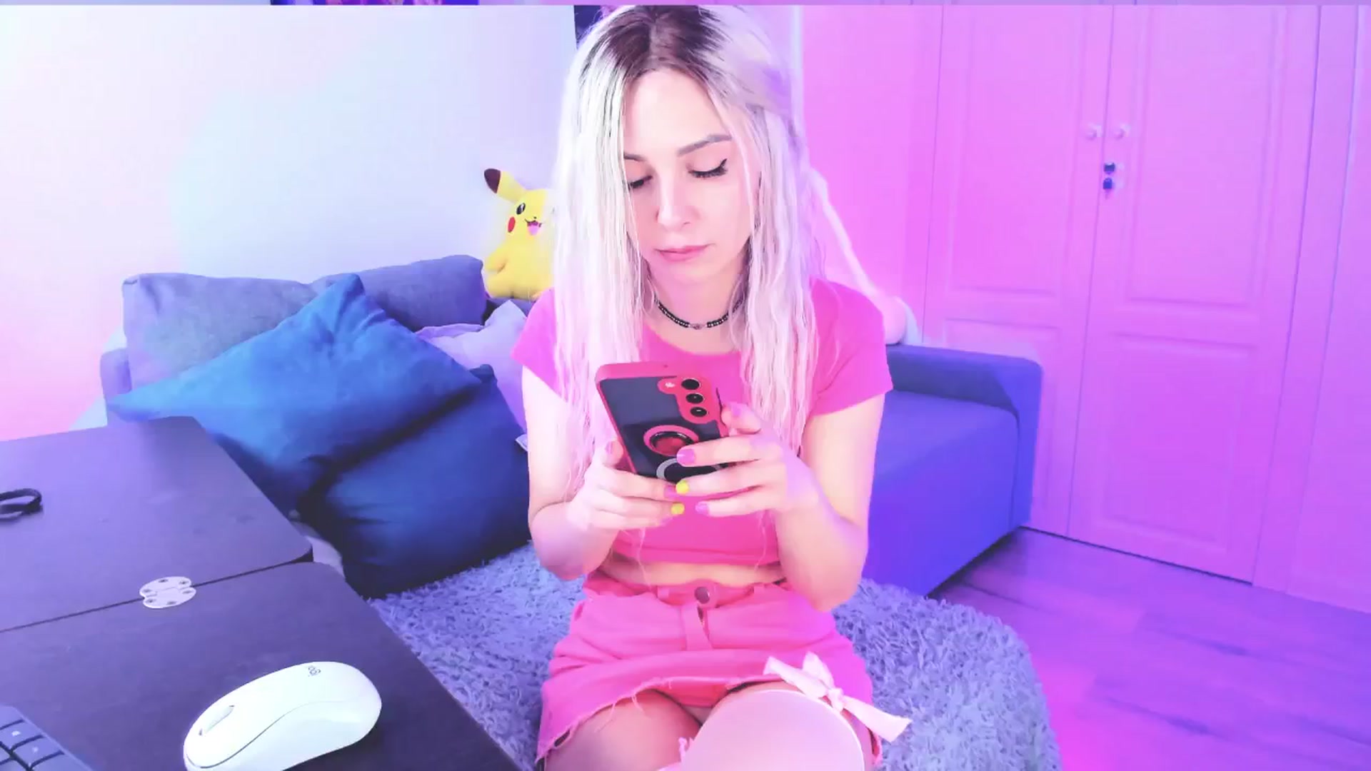 Gallery image thumbnail from Sunny__Sweet's myfreecams stream on, 06/11/2024, 04:36 image 2 of 20