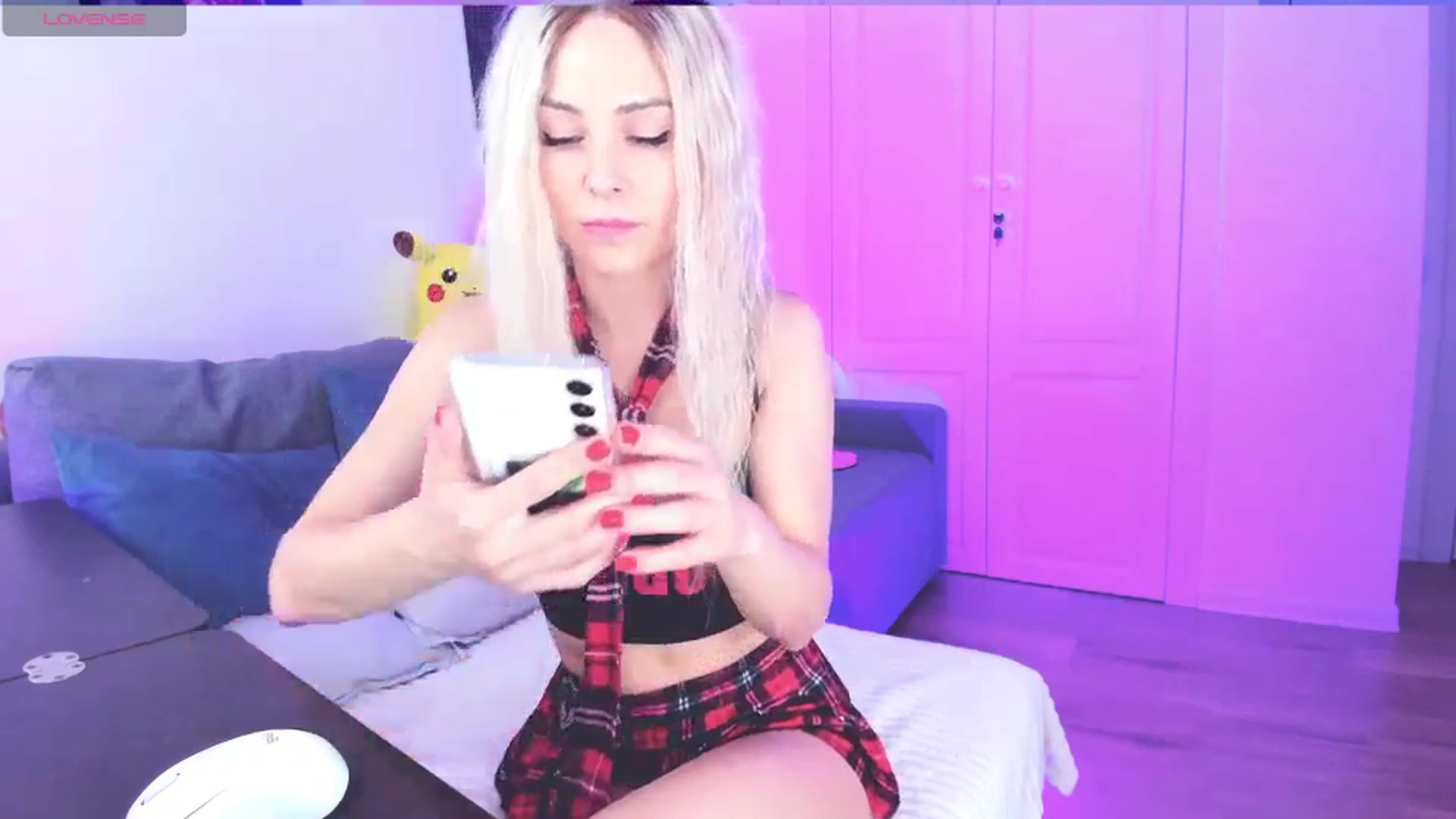 Gallery image thumbnail from Sunny__Sweet's myfreecams stream on, 07/09/2024, 04:16 image 10 of 20