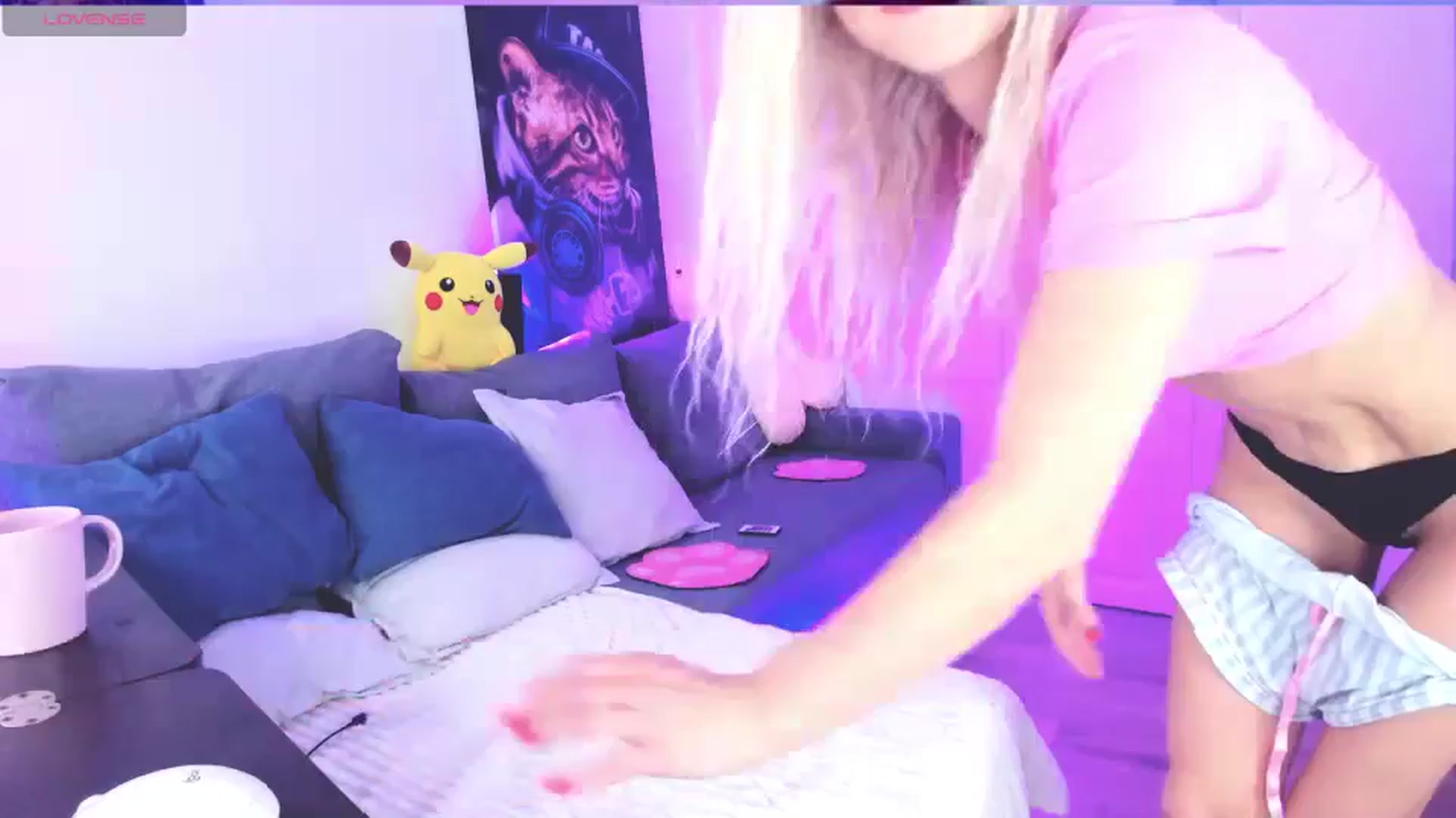 Gallery image thumbnail from Sunny__Sweet's myfreecams stream on, 07/10/2024, 04:05 image 4 of 20