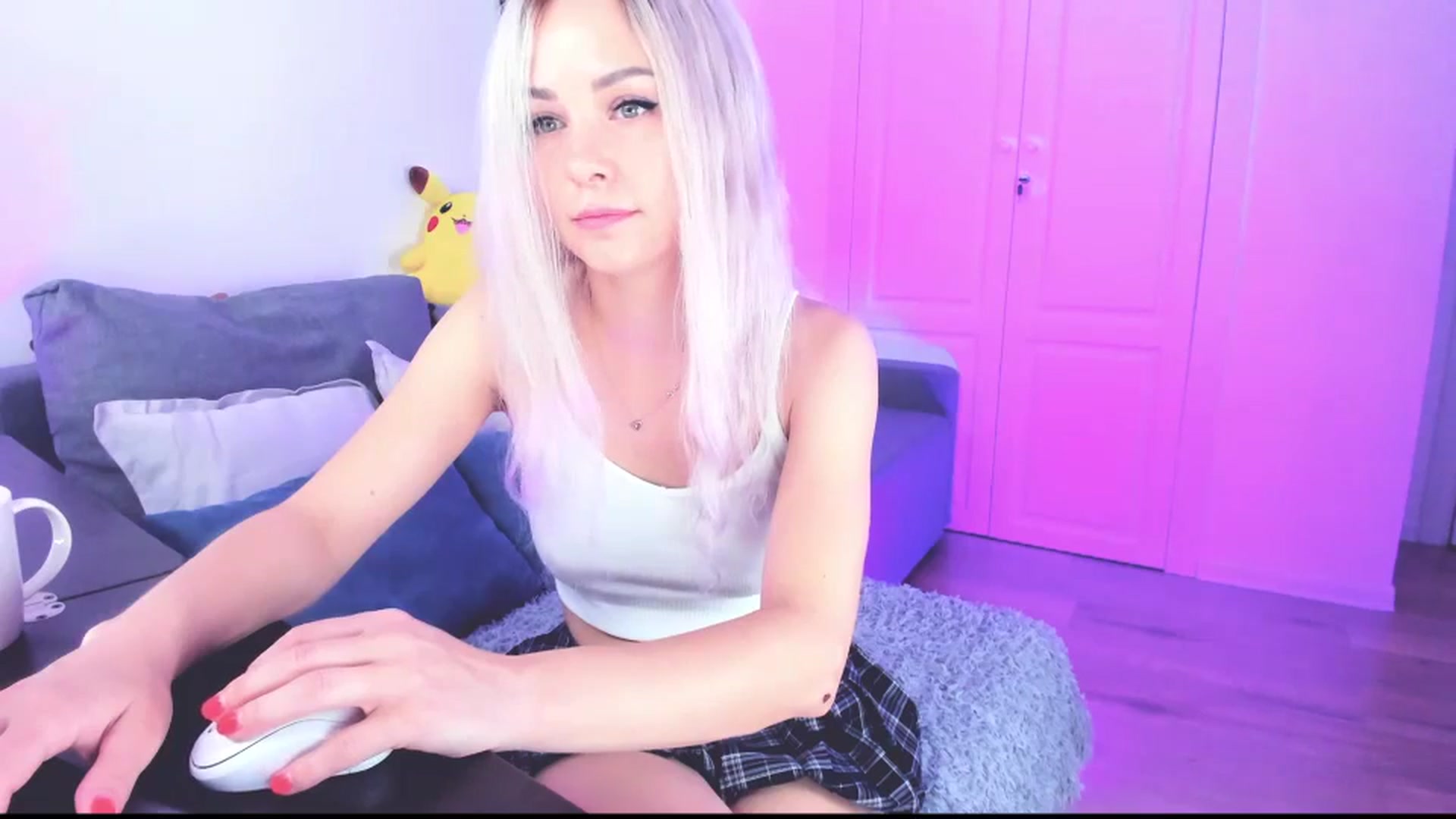 Gallery image thumbnail from Sunny__Sweet's myfreecams stream on, 07/25/2024, 04:18 image 20 of 20