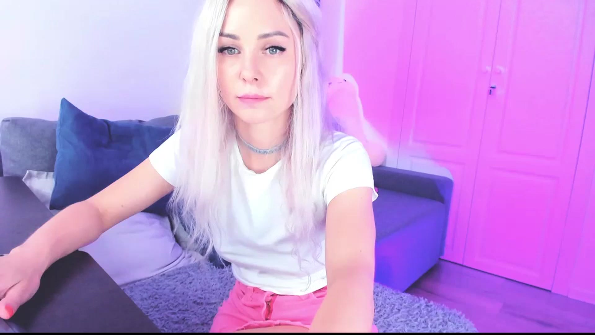 Gallery image thumbnail from Sunny__Sweet's myfreecams stream on, 07/26/2024, 05:55 image 8 of 20