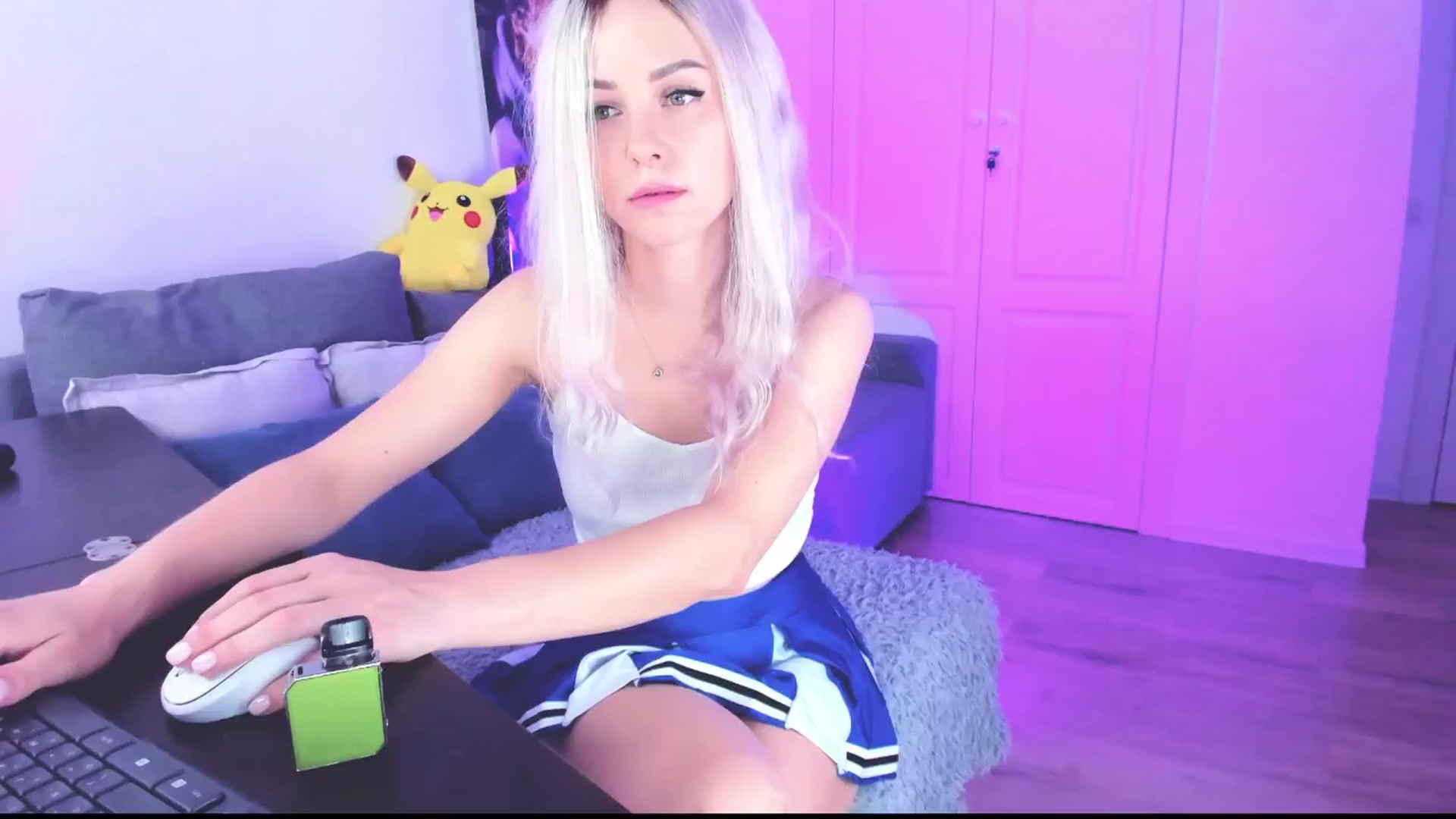 Gallery image thumbnail from Sunny__Sweet's myfreecams stream on, 08/02/2024, 05:05 image 11 of 20