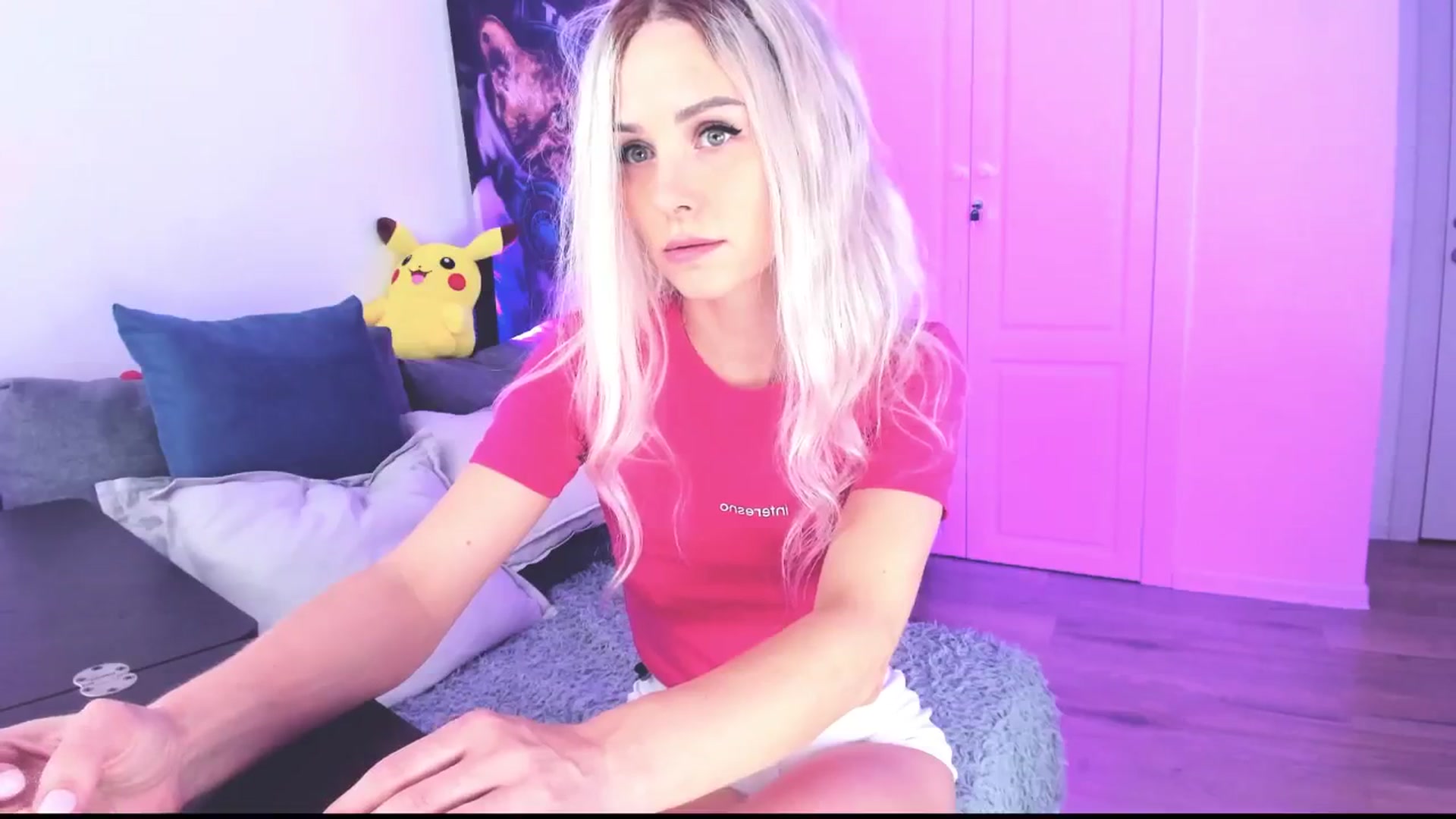 Gallery image thumbnail from Sunny__Sweet's myfreecams stream on, 08/06/2024, 04:11 image 13 of 20