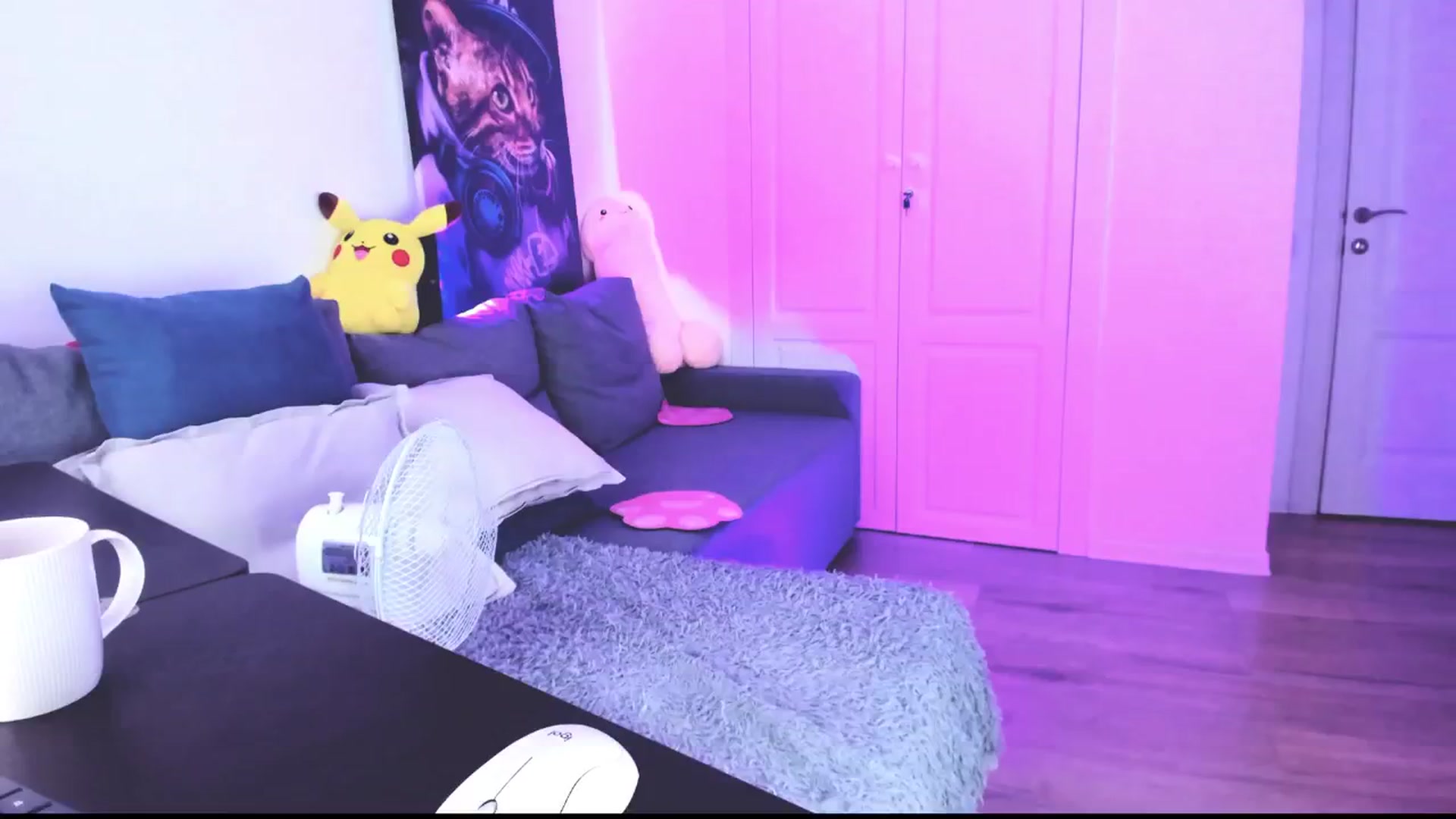 Gallery image thumbnail from Sunny__Sweet's myfreecams stream on, 08/06/2024, 06:06 image 12 of 20