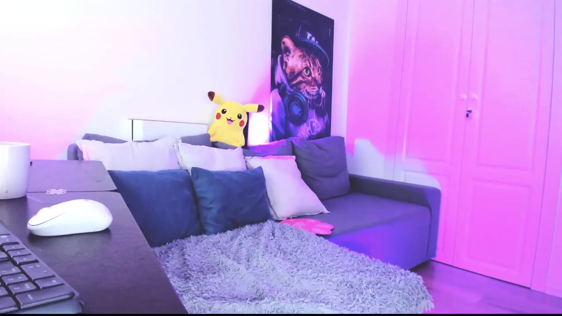 Gallery image thumbnail from Sunny__Sweet's myfreecams stream on, 08/19/2024, 04:28 image 15 of 20