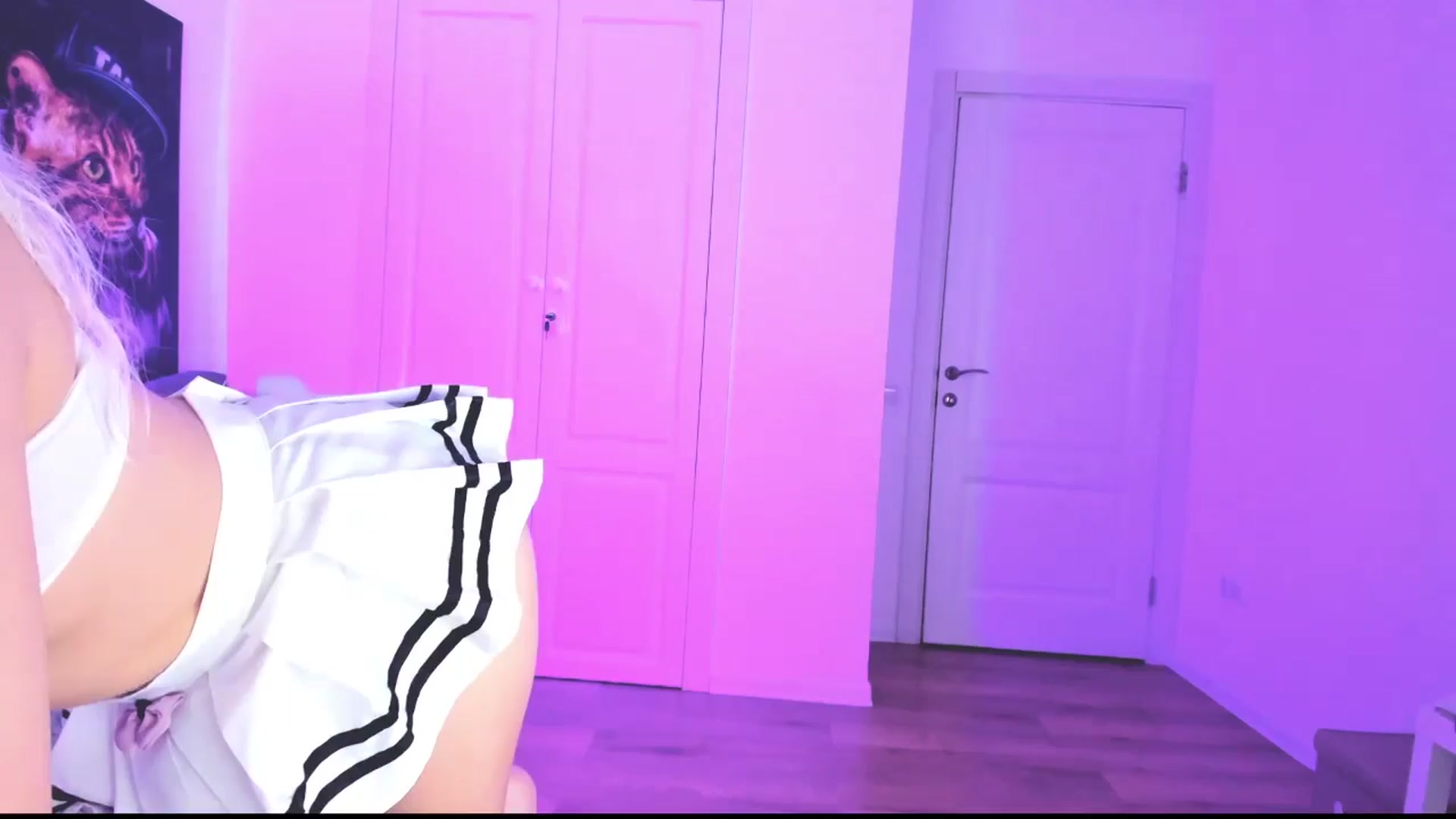 Gallery image thumbnail from Sunny__Sweet's myfreecams stream on, 08/21/2024, 05:15 image 20 of 20