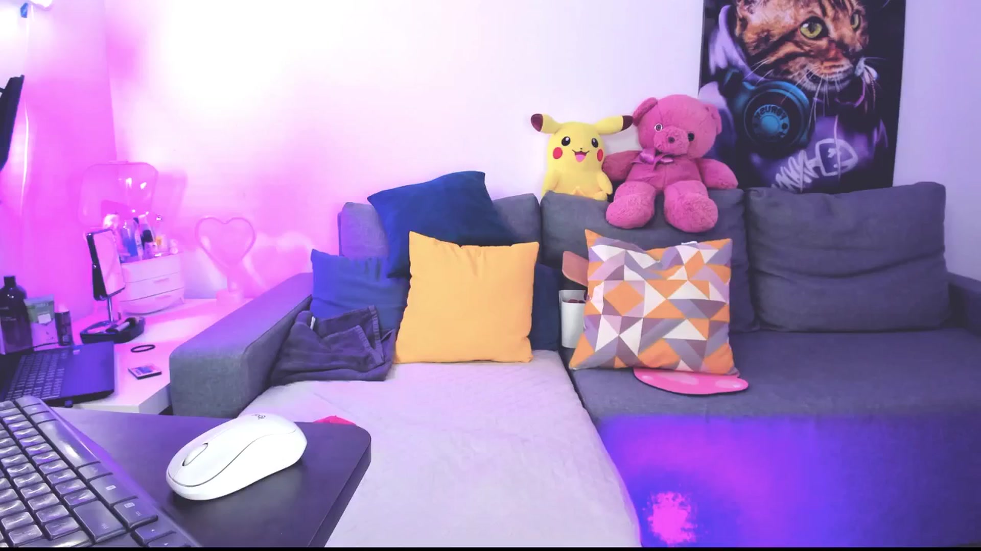 Gallery image thumbnail from Sunny__Sweet's myfreecams stream on, 09/30/2024, 04:40 image 4 of 20