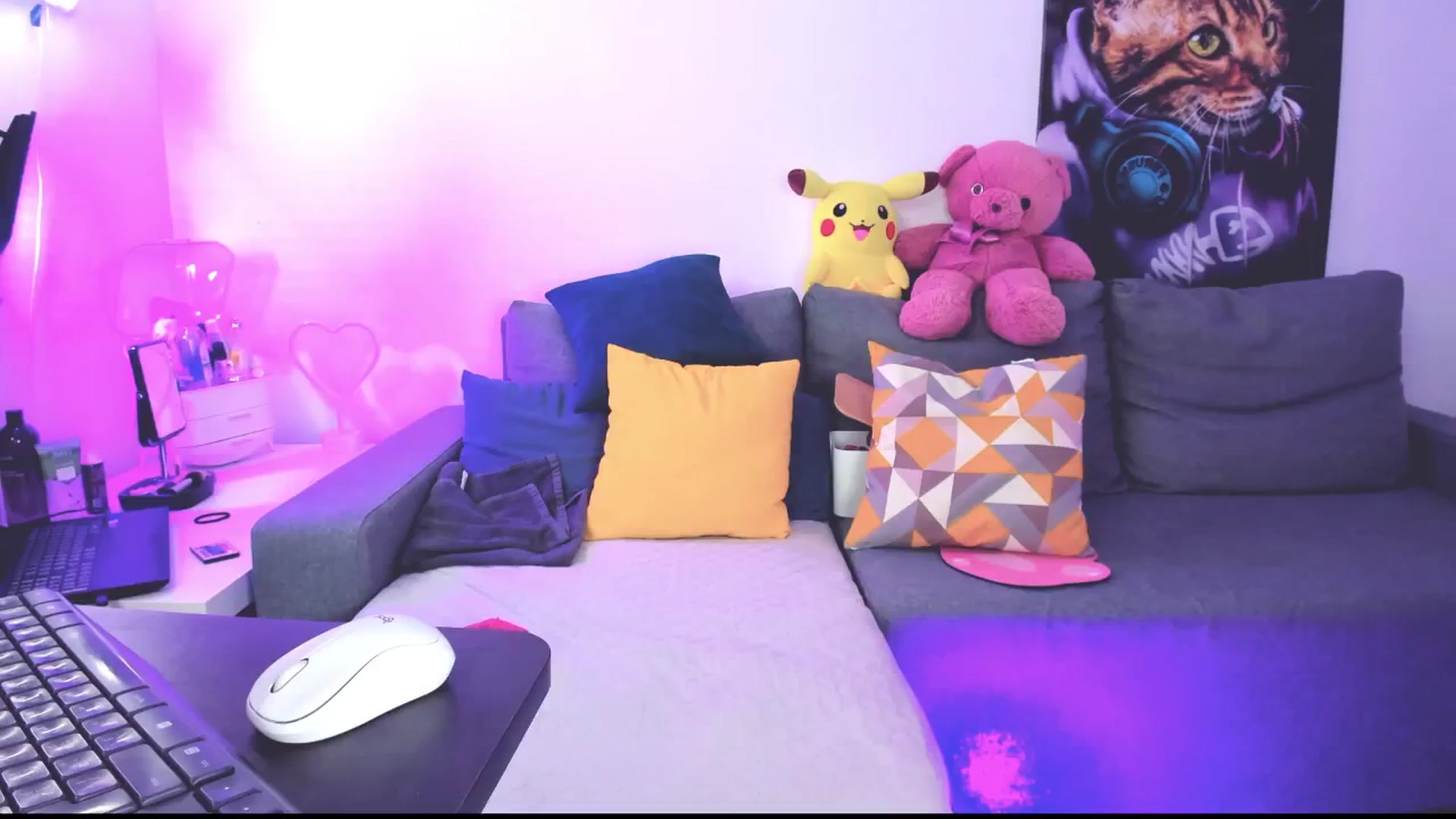 Gallery image thumbnail from Sunny__Sweet's myfreecams stream on, 09/30/2024, 04:40 image 5 of 20