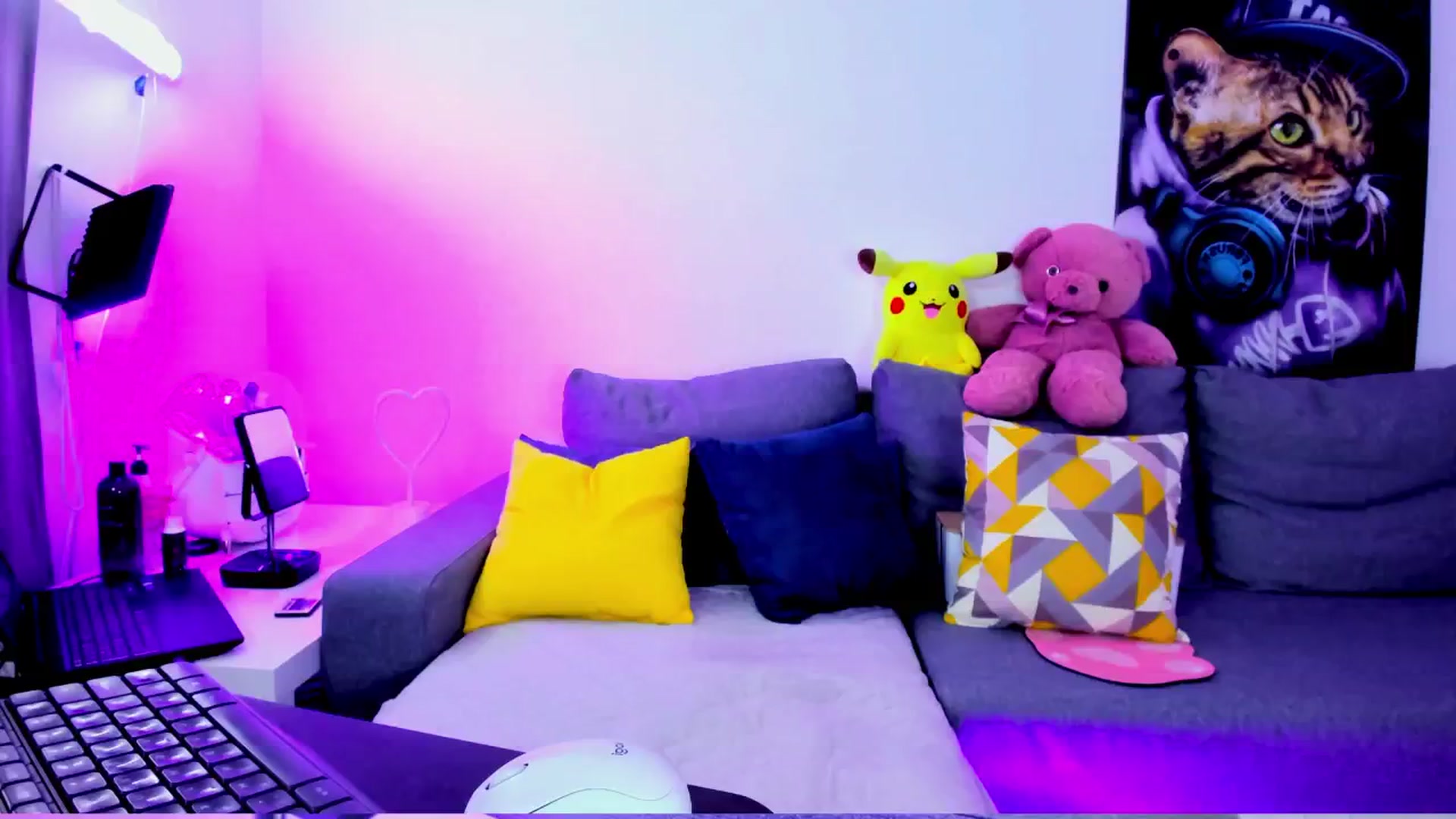 Gallery image thumbnail from Sunny__Sweet's myfreecams stream on, 10/11/2024, 05:10 image 9 of 20