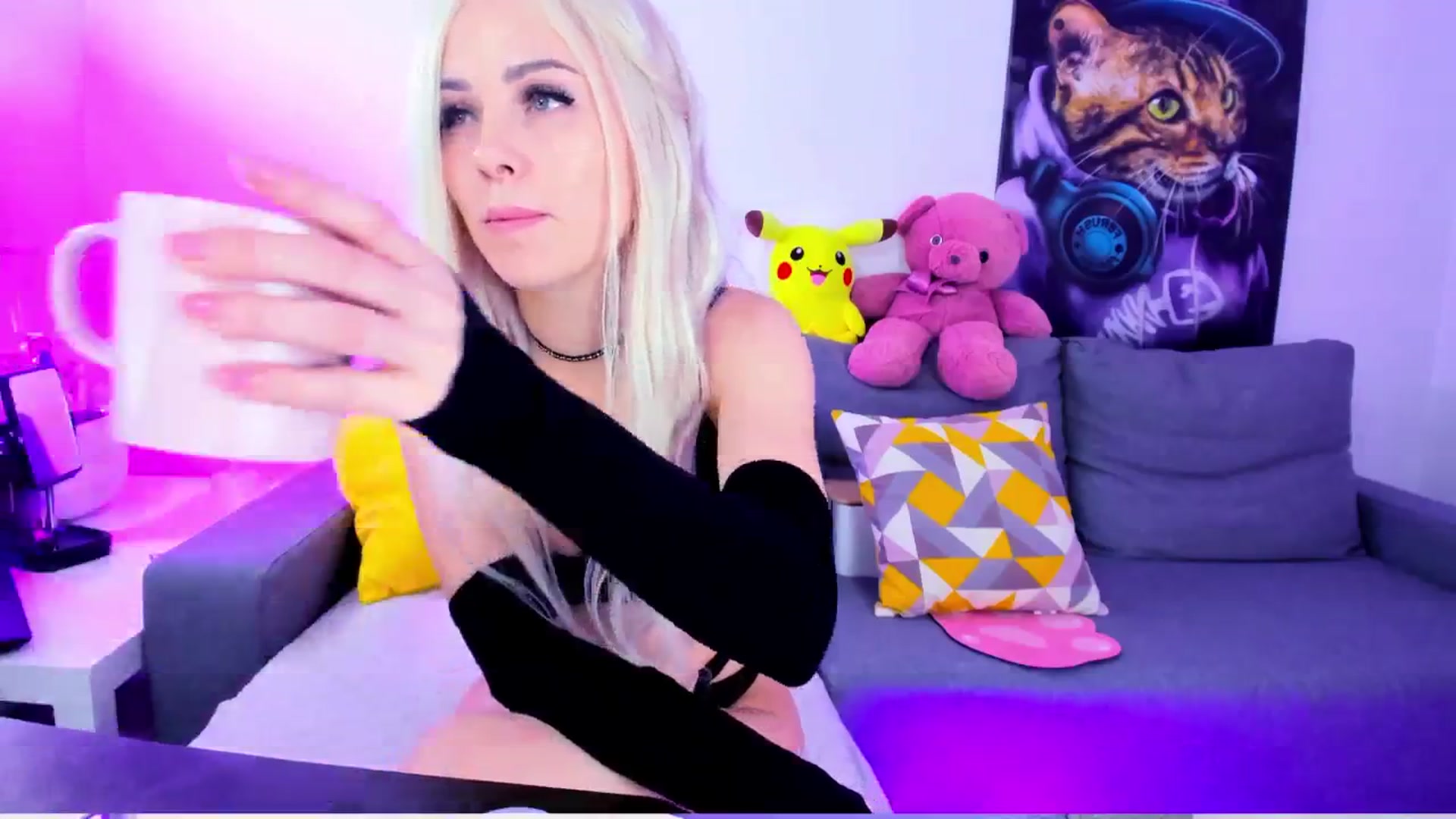Gallery image thumbnail from Sunny__Sweet's myfreecams stream on, 10/15/2024, 04:22 image 2 of 20