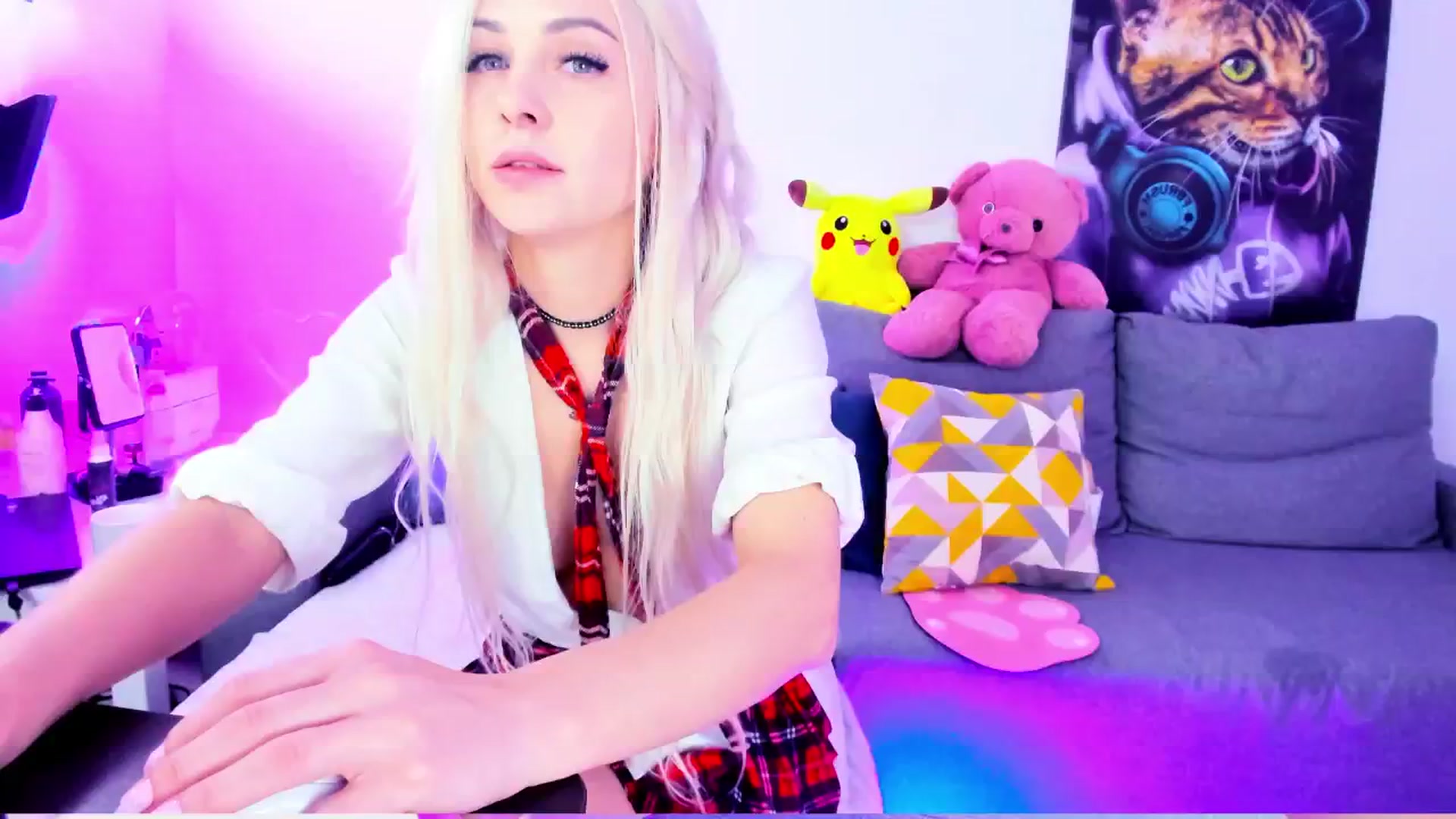 Gallery image thumbnail from Sunny__Sweet's myfreecams stream on, 10/25/2024, 05:57 image 7 of 20