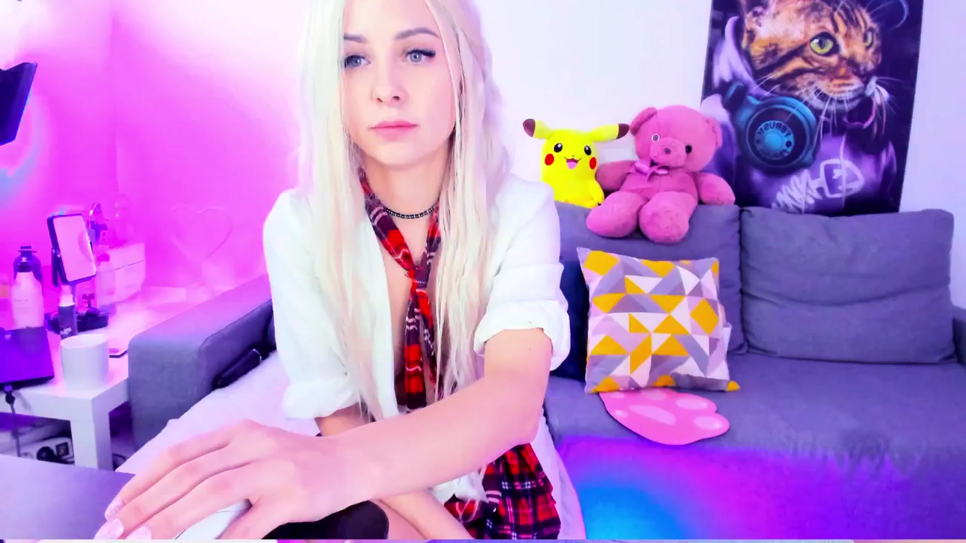 Gallery image thumbnail from Sunny__Sweet's myfreecams stream on, 10/25/2024, 05:57 image 8 of 20