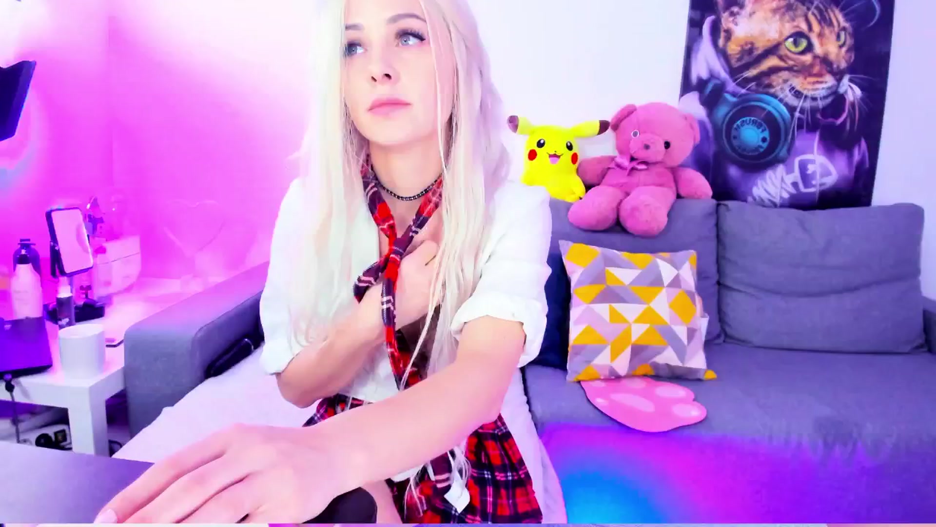 Gallery image thumbnail from Sunny__Sweet's myfreecams stream on, 10/25/2024, 05:57 image 15 of 20