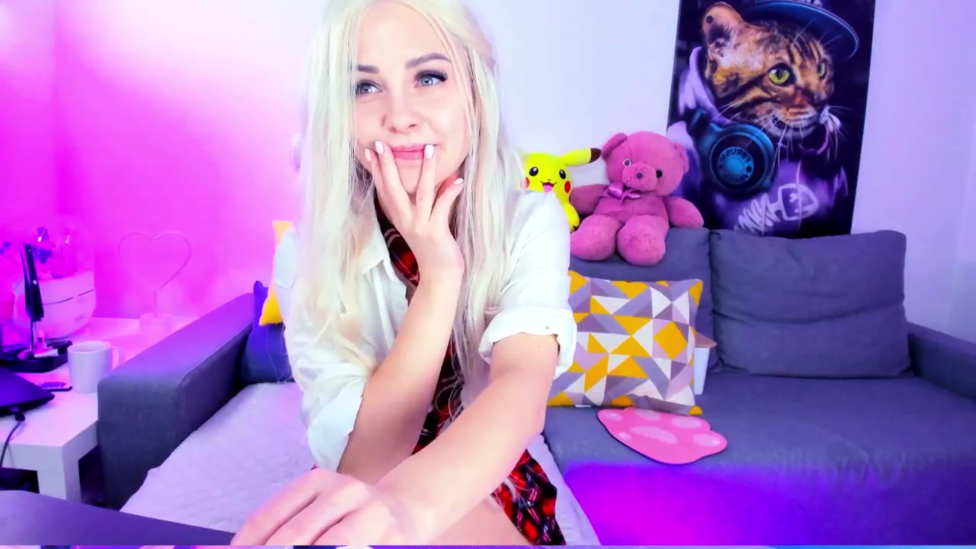Gallery image thumbnail from Sunny__Sweet's myfreecams stream on, 10/29/2024, 03:16 image 15 of 20