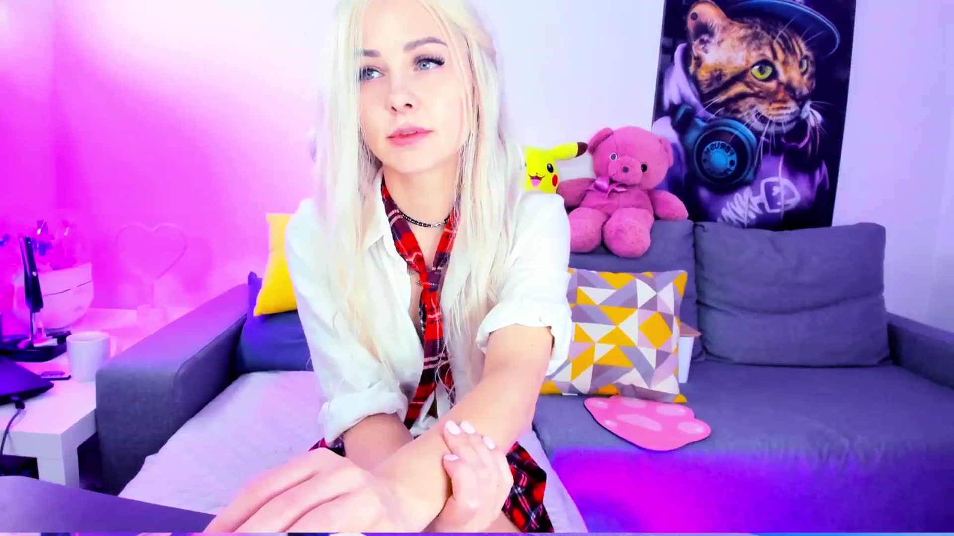 Gallery image thumbnail from Sunny__Sweet's myfreecams stream on, 10/29/2024, 03:16 image 14 of 20
