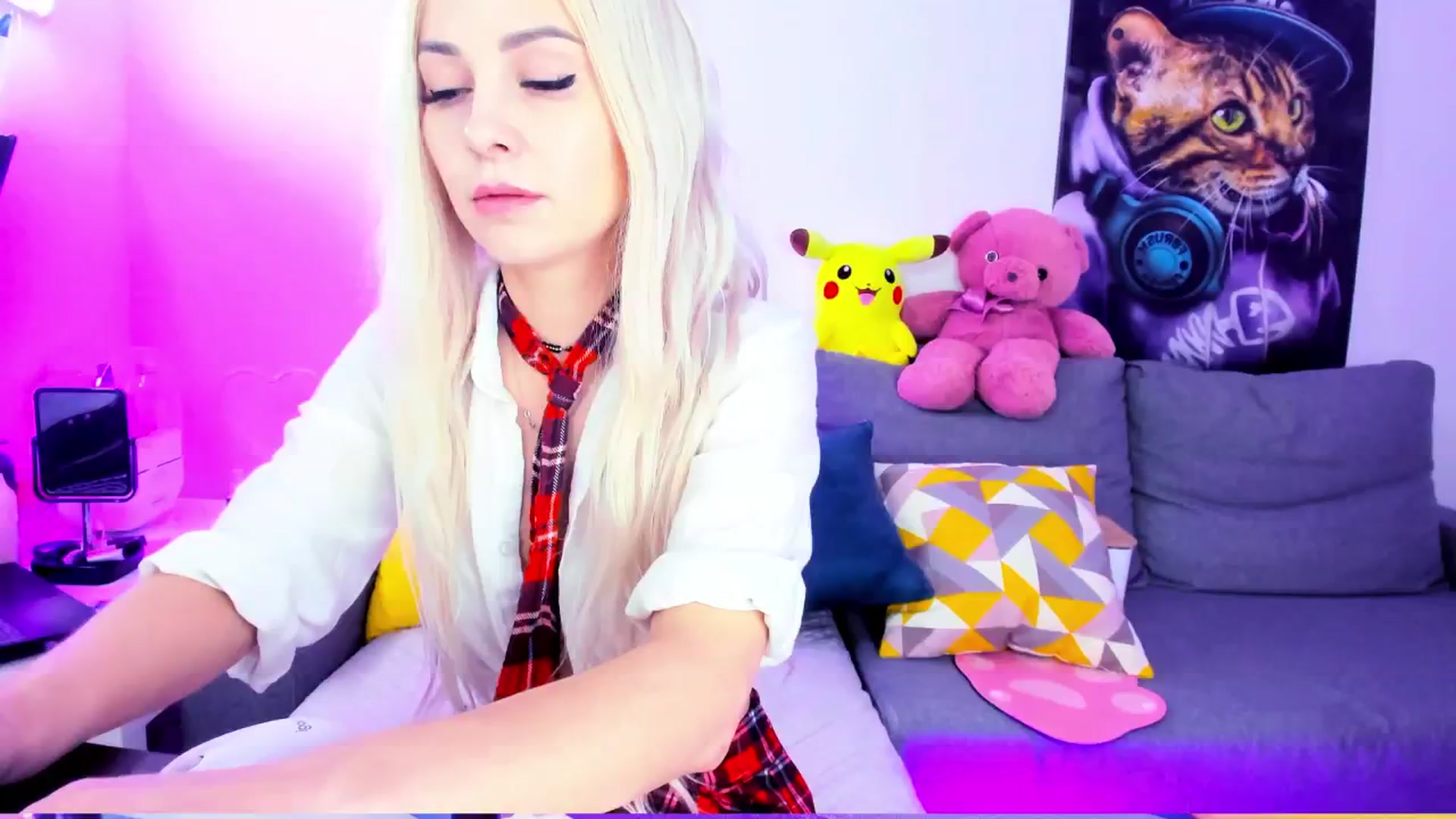Gallery image thumbnail from Sunny__Sweet's myfreecams stream on, 10/29/2024, 04:44 image 7 of 20
