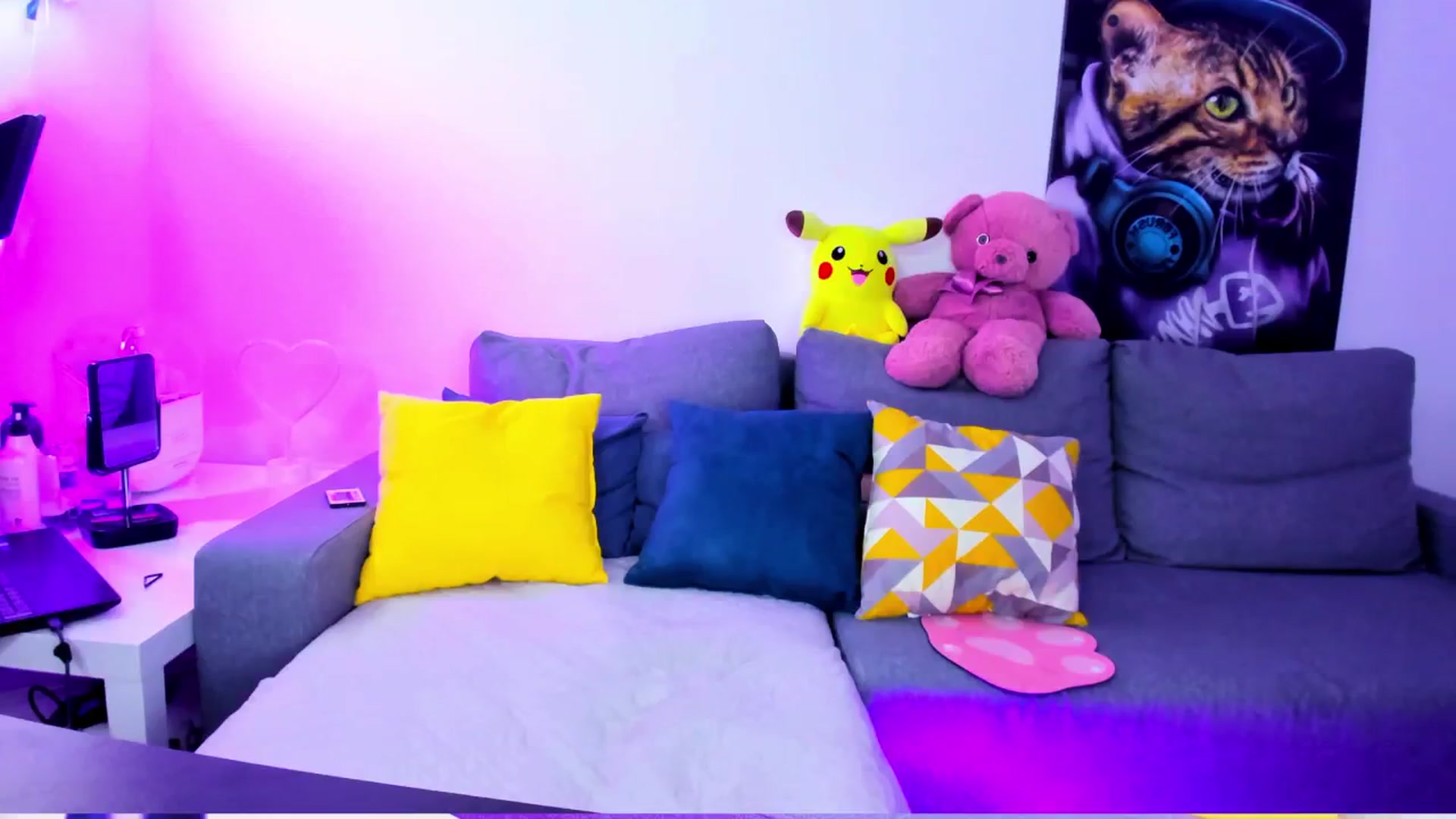 Gallery image thumbnail from Sunny__Sweet's myfreecams stream on, 10/30/2024, 04:21 image 8 of 20