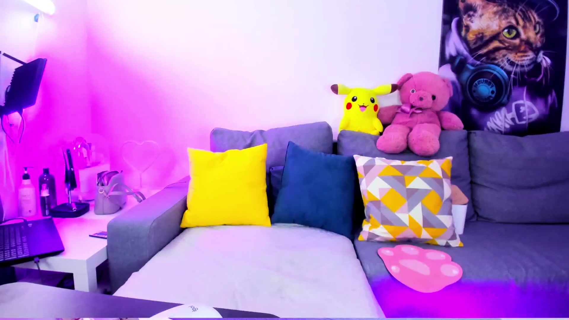 Gallery image thumbnail from Sunny__Sweet's myfreecams stream on, 11/07/2024, 03:50 image 3 of 20