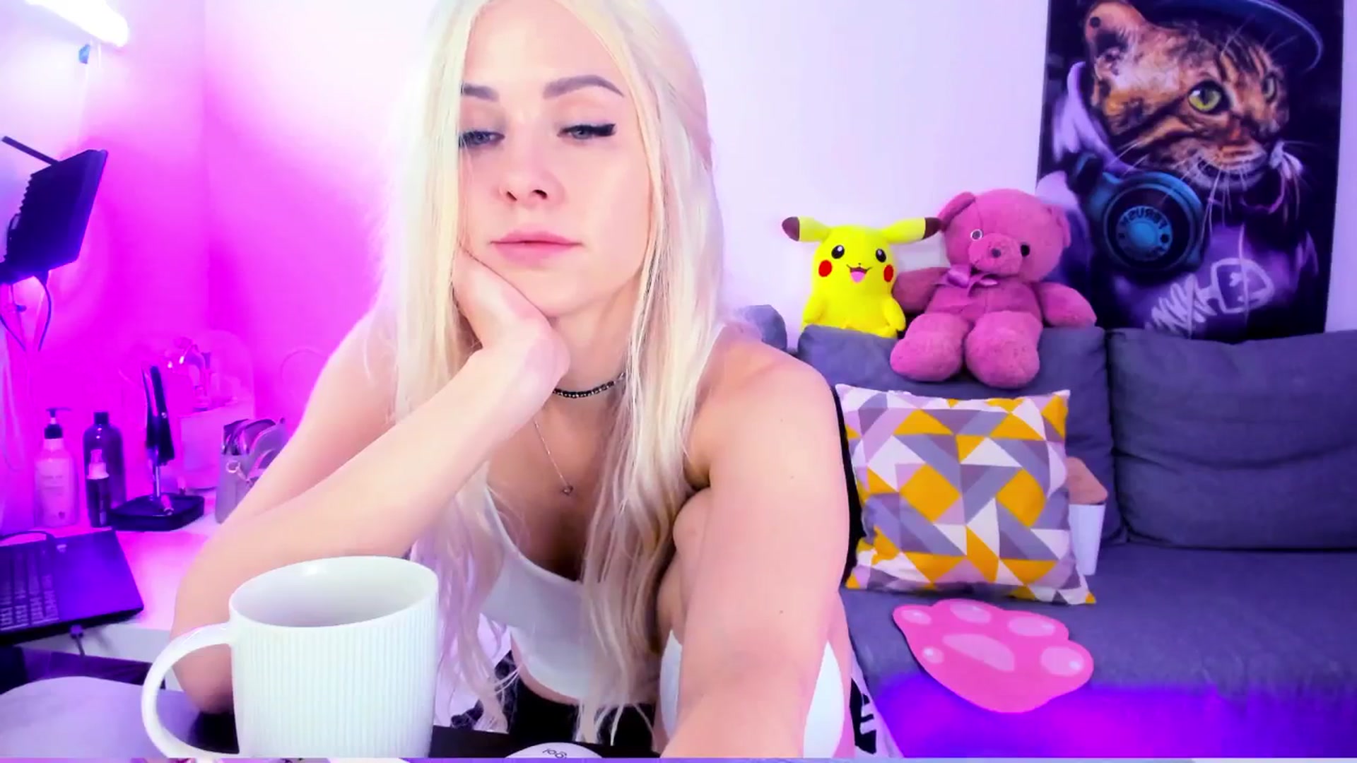 Gallery image thumbnail from Sunny__Sweet's myfreecams stream on, 11/07/2024, 03:50 image 18 of 20