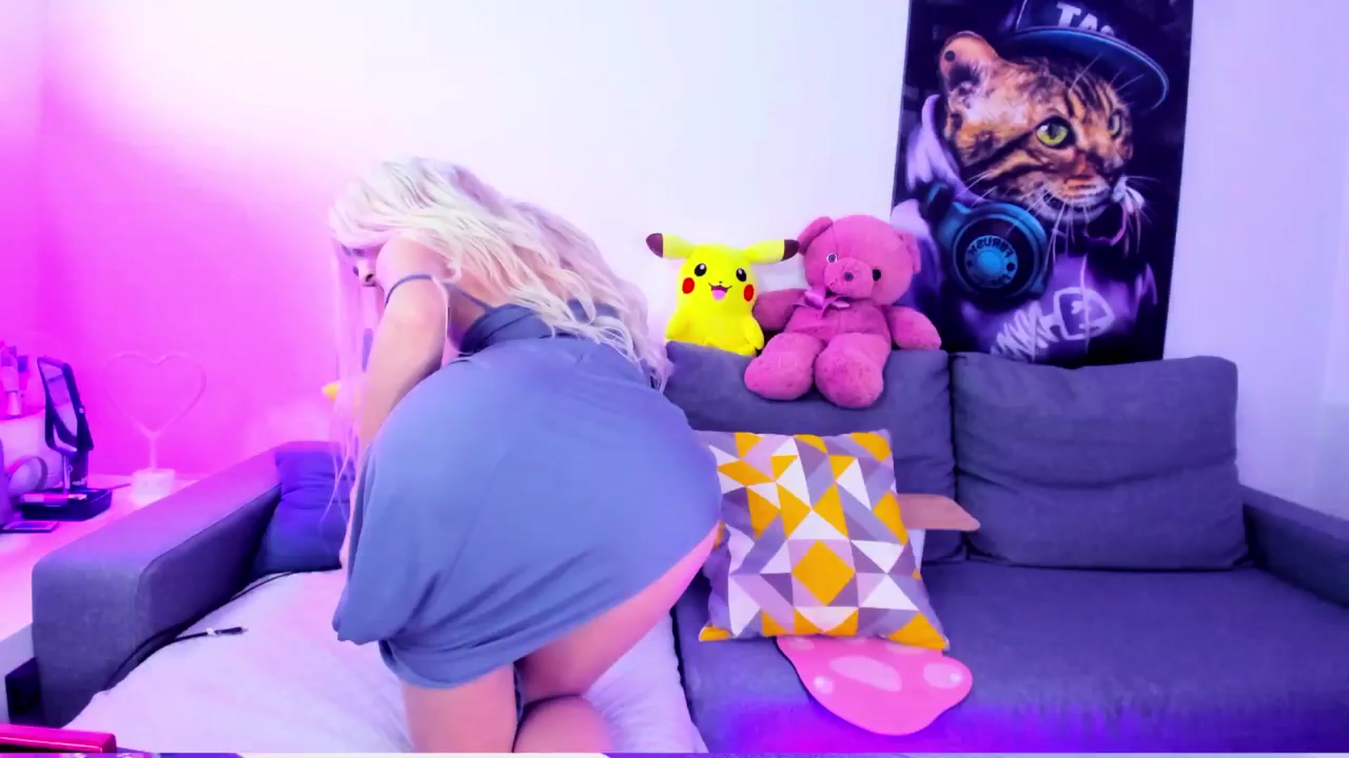 Gallery image thumbnail from Sunny__Sweet's myfreecams stream on, 11/08/2024, 04:24 image 2 of 20
