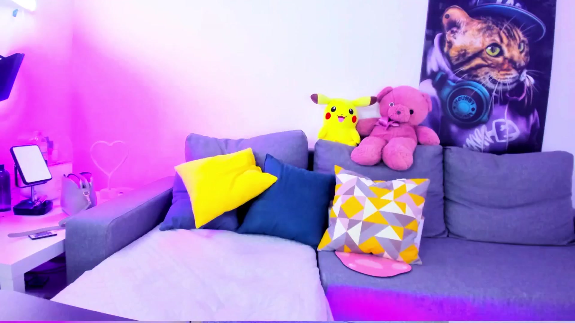 Gallery image thumbnail from Sunny__Sweet's myfreecams stream on, 11/13/2024, 05:11 image 8 of 20