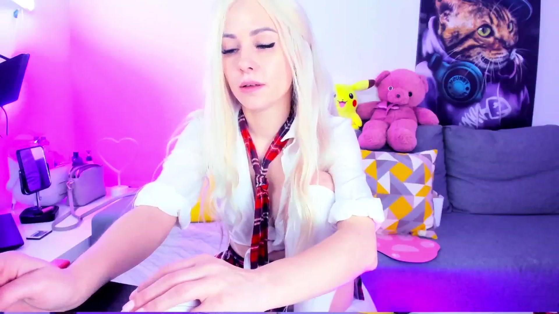 Gallery image thumbnail from Sunny__Sweet's myfreecams stream on, 11/21/2024, 04:42 image 2 of 20
