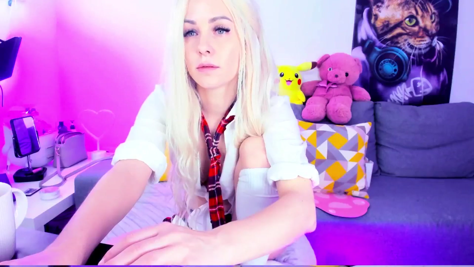 Gallery image thumbnail from Sunny__Sweet's myfreecams stream on, 11/21/2024, 04:42 image 17 of 20