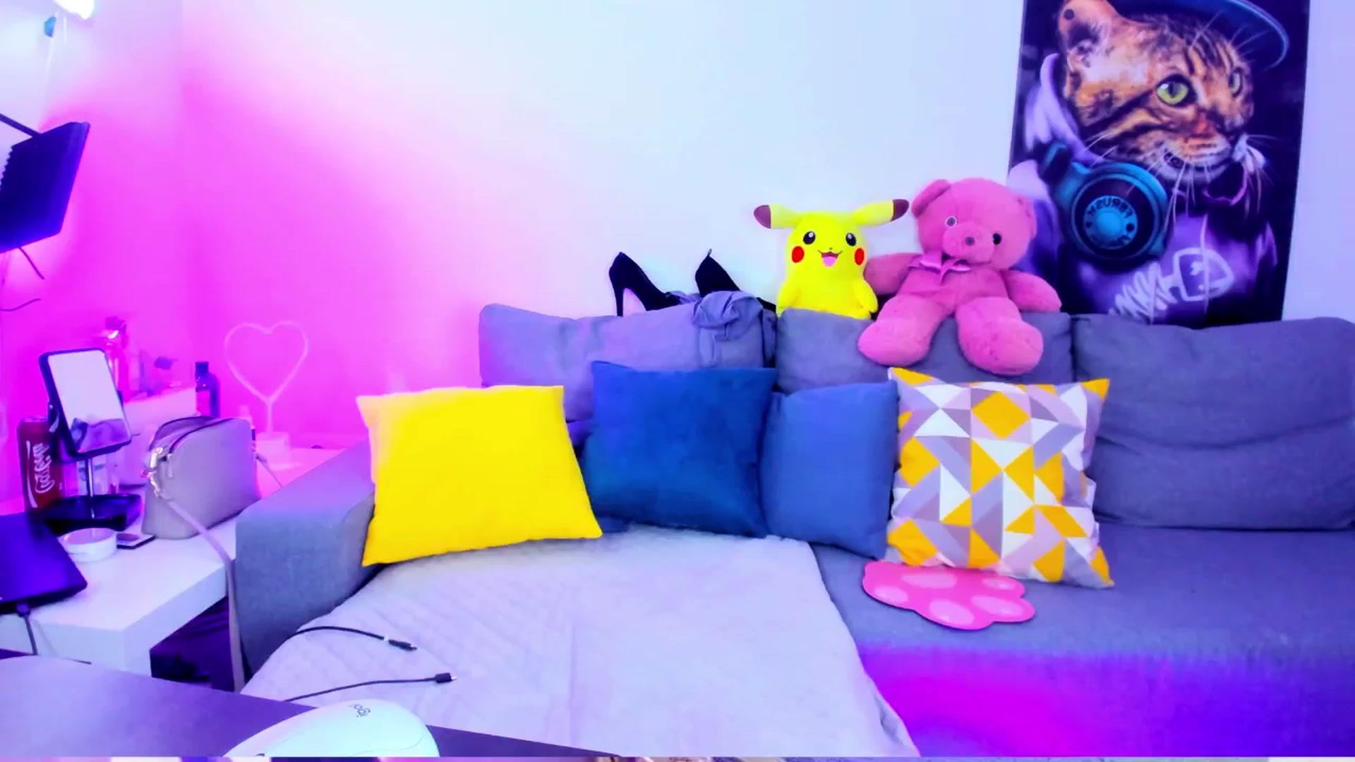 Gallery image thumbnail from Sunny__Sweet's myfreecams stream on, 11/28/2024, 04:13 image 18 of 20
