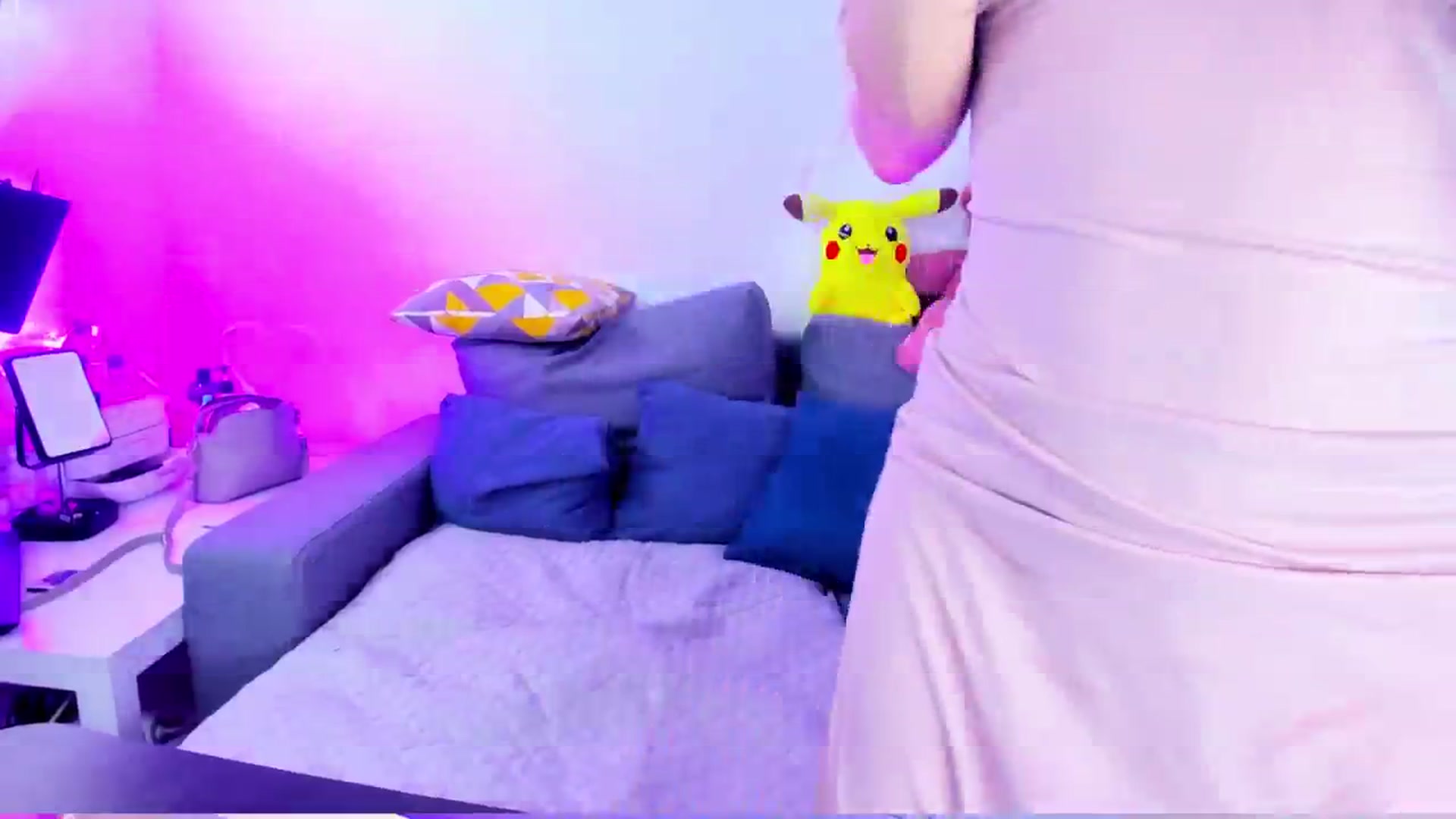 Gallery image thumbnail from Sunny__Sweet's myfreecams stream on, 12/05/2024, 04:30 image 3 of 20