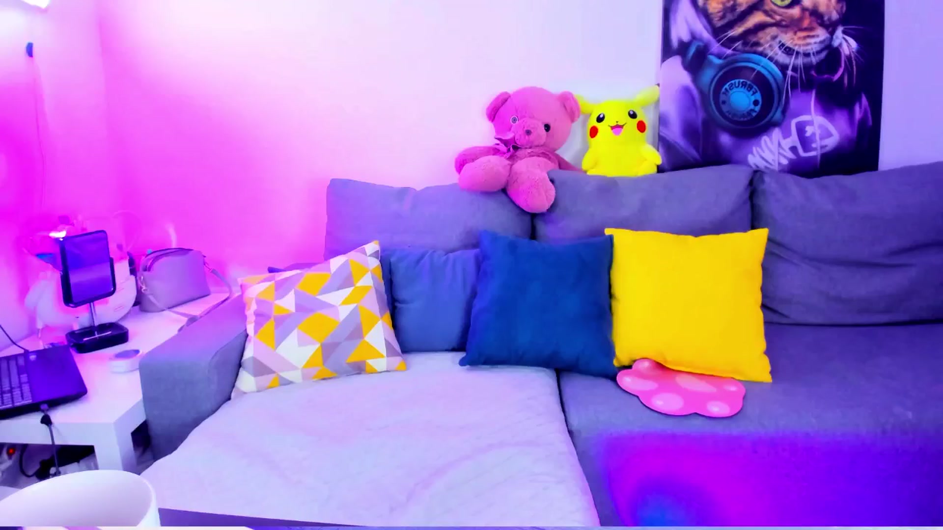 Gallery image thumbnail from Sunny__Sweet's myfreecams stream on, 12/09/2024, 05:26 image 13 of 20