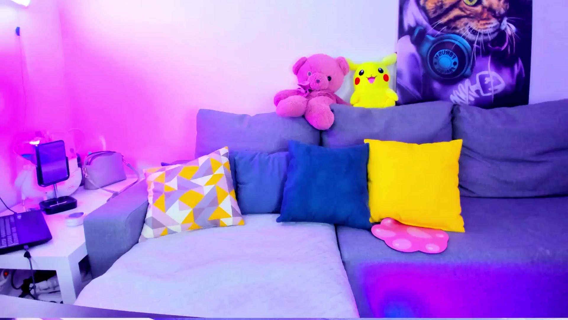 Gallery image thumbnail from Sunny__Sweet's myfreecams stream on, 12/09/2024, 05:26 image 1 of 20