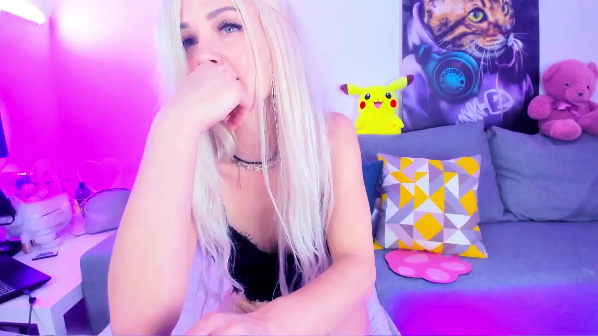 Gallery image thumbnail from Sunny__Sweet's myfreecams stream on, 02/10/2025, 05:29 image 14 of 20