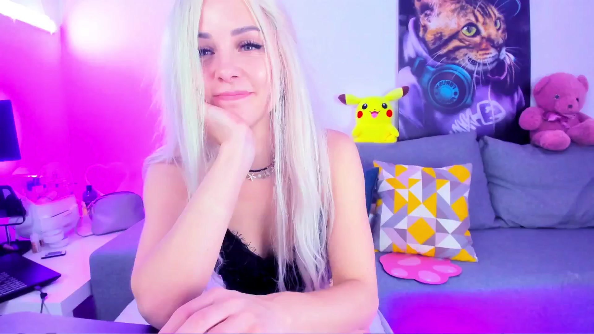 Gallery image thumbnail from Sunny__Sweet's myfreecams stream on, 02/10/2025, 05:29 image 15 of 20
