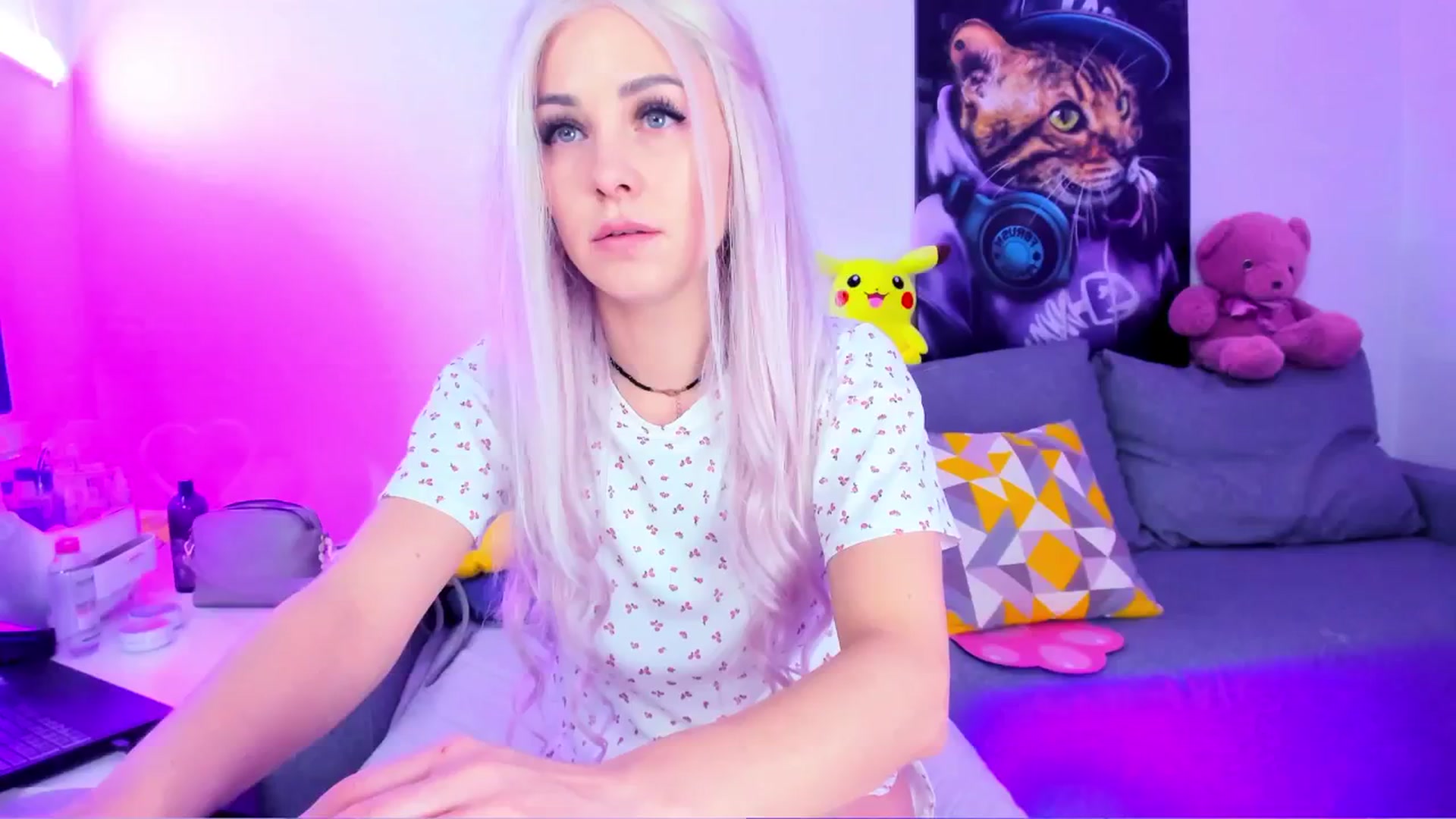 Gallery image thumbnail from Sunny__Sweet's myfreecams stream on, 02/17/2025, 04:26 image 2 of 20