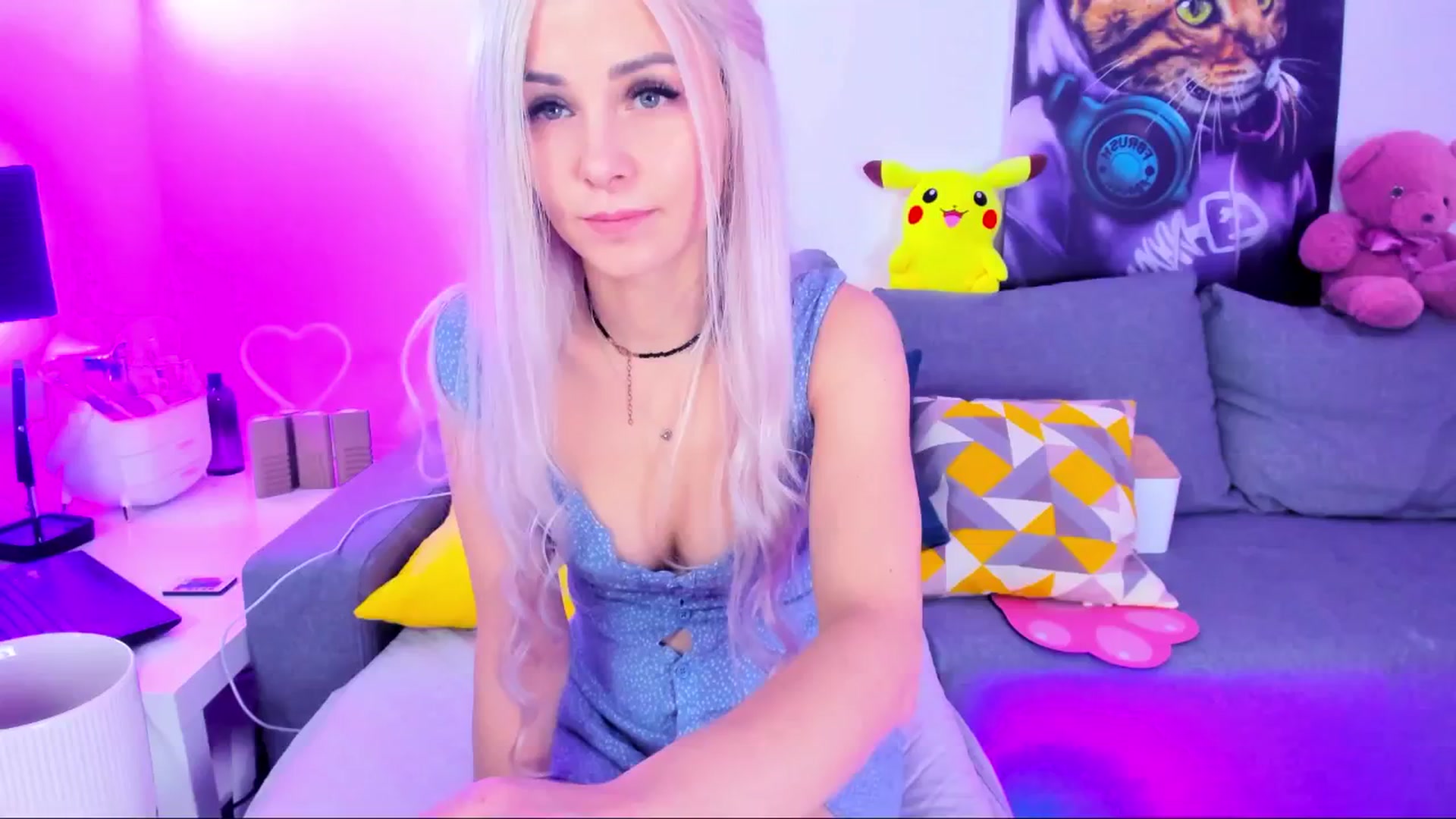 Gallery image thumbnail from Sunny__Sweet's myfreecams stream on, 02/19/2025, 04:17 image 7 of 20