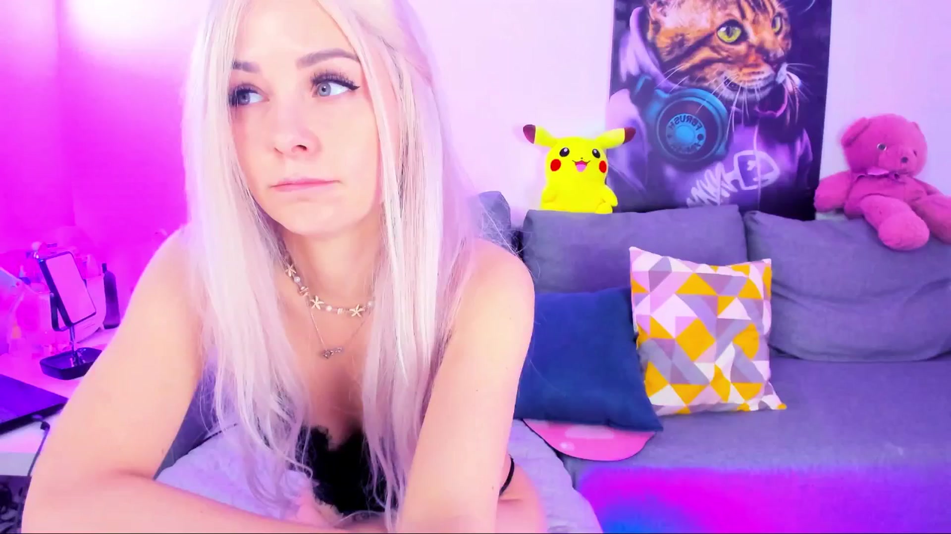 Gallery image thumbnail from Sunny__Sweet's myfreecams stream on, 03/03/2025, 06:09 image 5 of 20